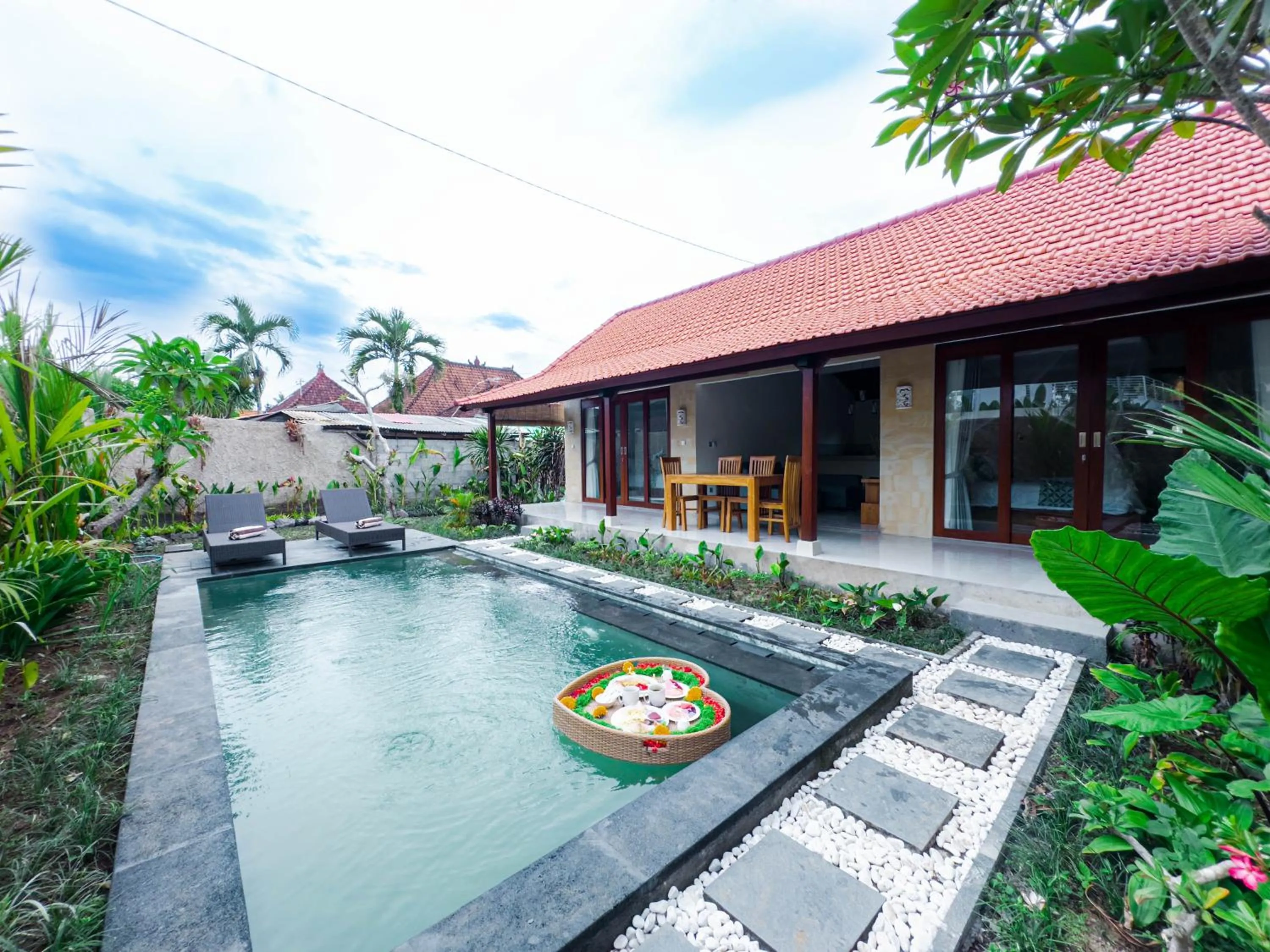 Tutik Private House by Supala