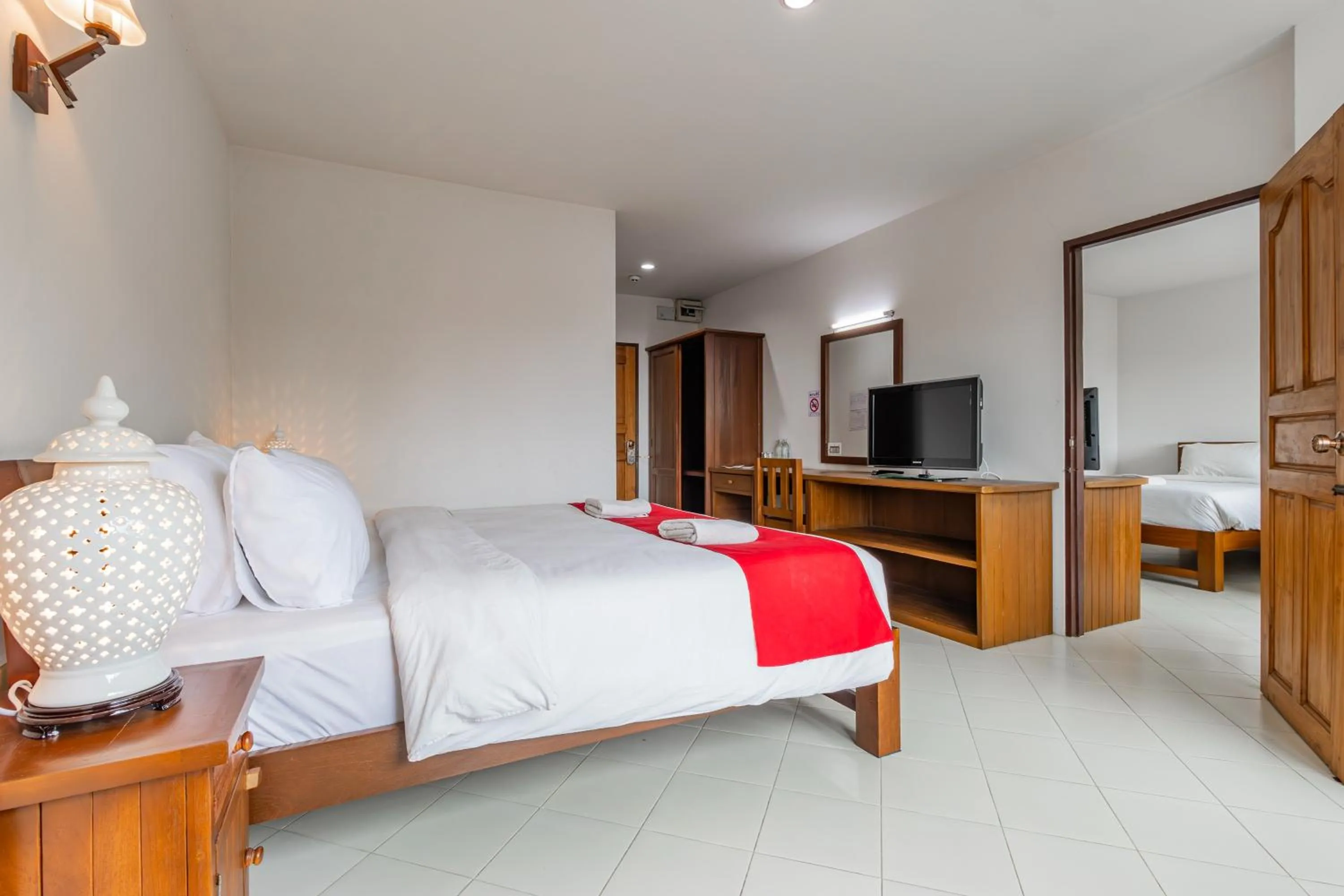 Bedroom, Bed in Budget Stars Hotel Chiang Mai