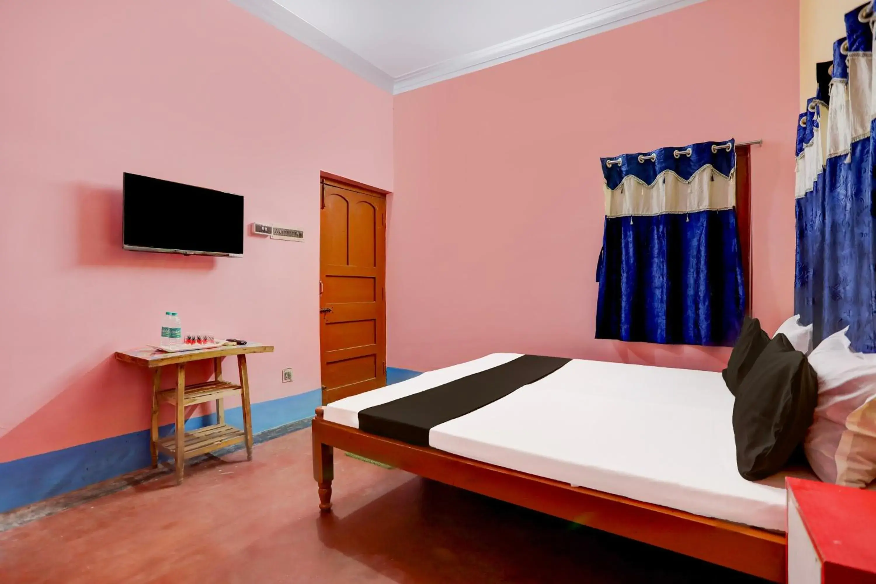 Bedroom, Bed in Super Hotel O A.R. Lodge Bedroom, Bed in Super Hotel O A.R. Lodge