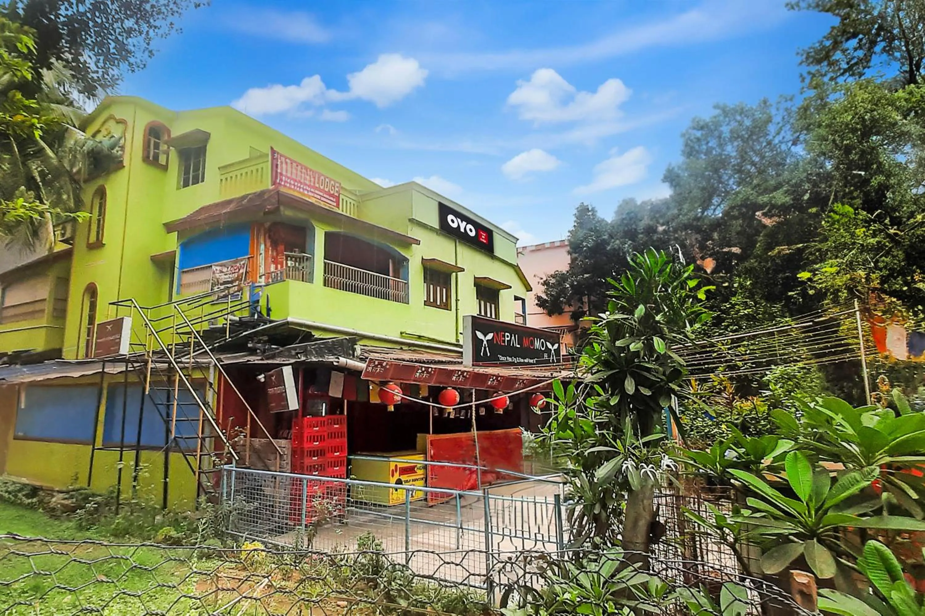 Facade/entrance in Super Hotel O A.R. Lodge