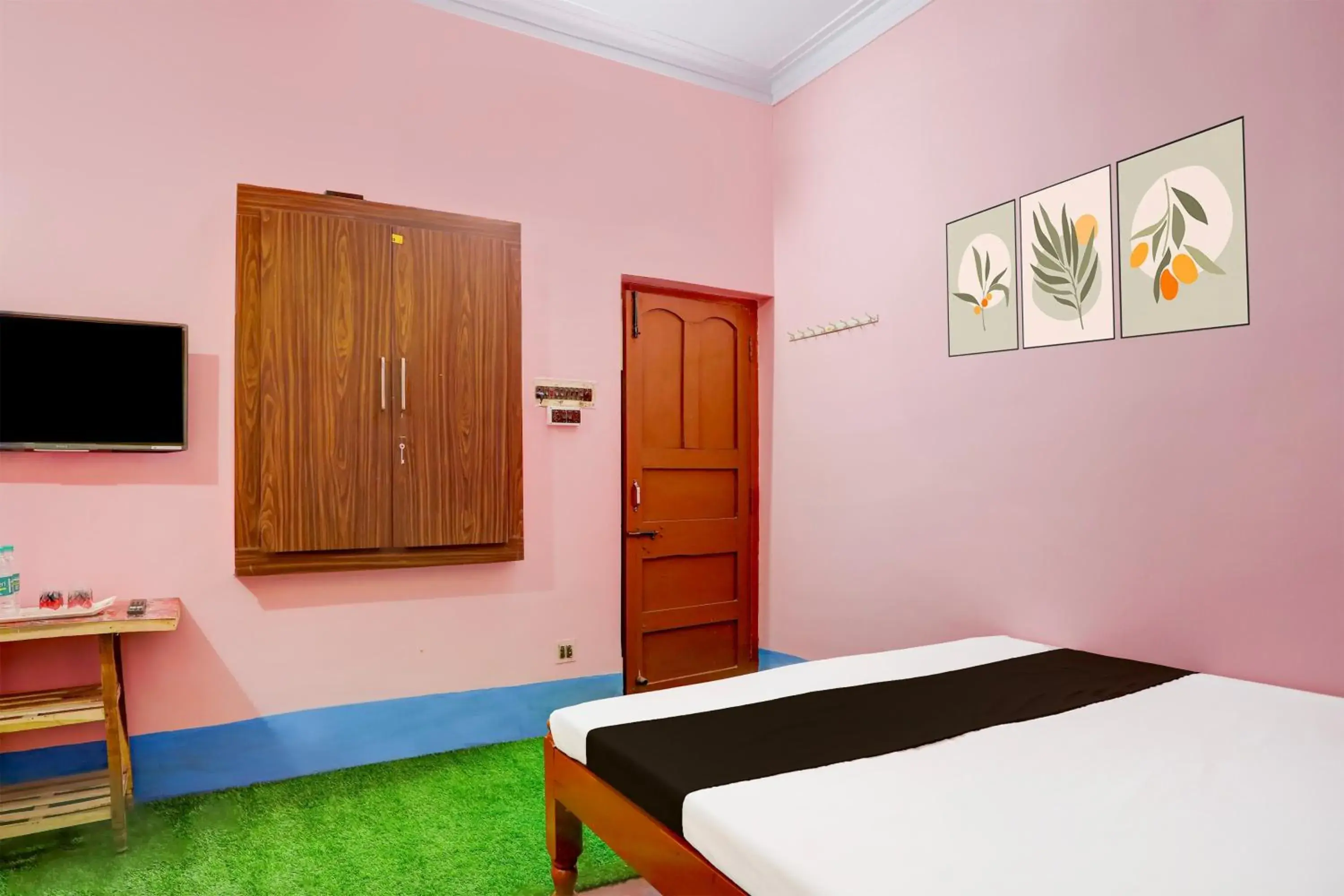 Bedroom, Bed in Super Hotel O A.R. Lodge Bedroom, Bed in Super Hotel O A.R. Lodge