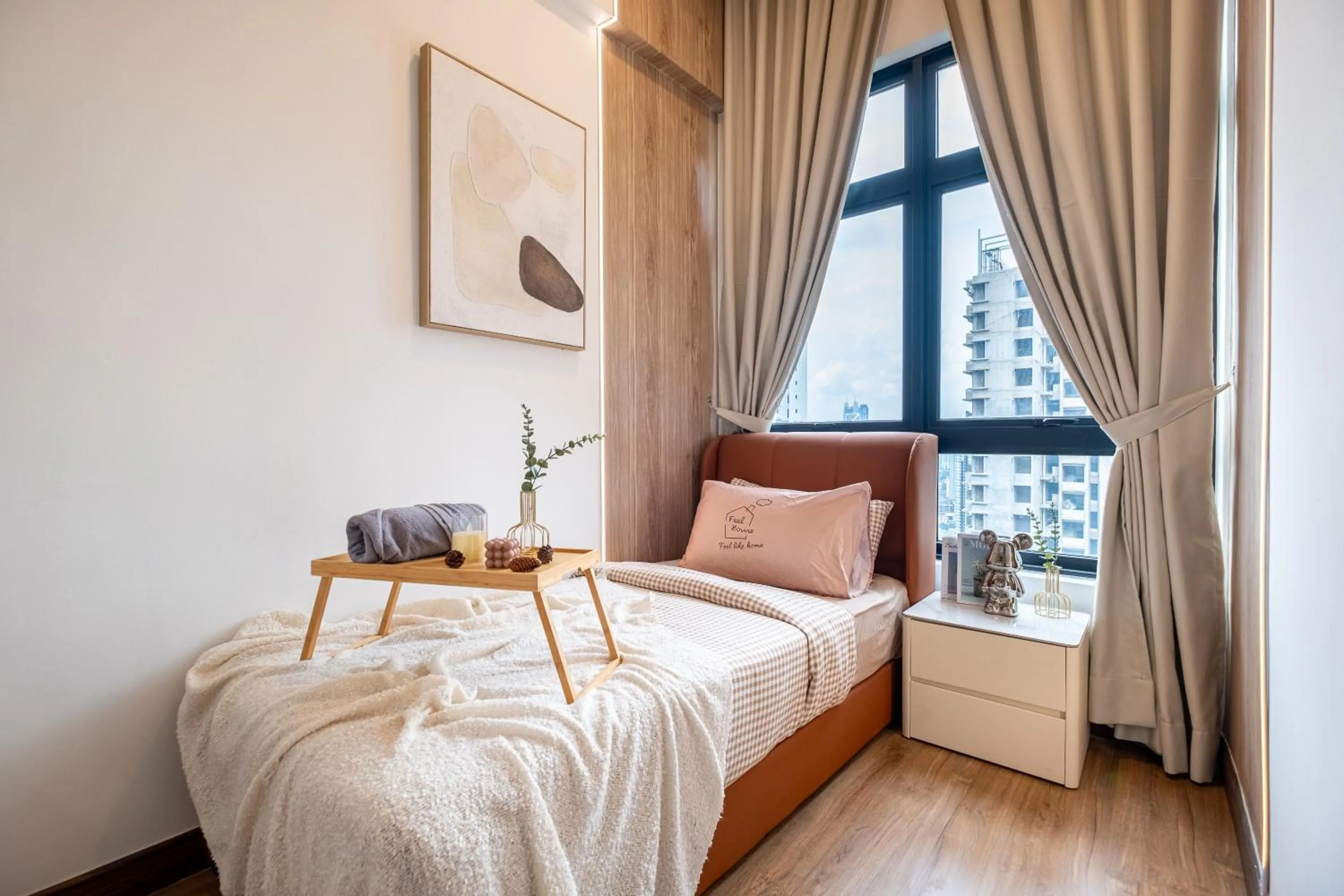 Bed in Premium Classy 4Room@Astoria Ampang 12pax 6km KLCC