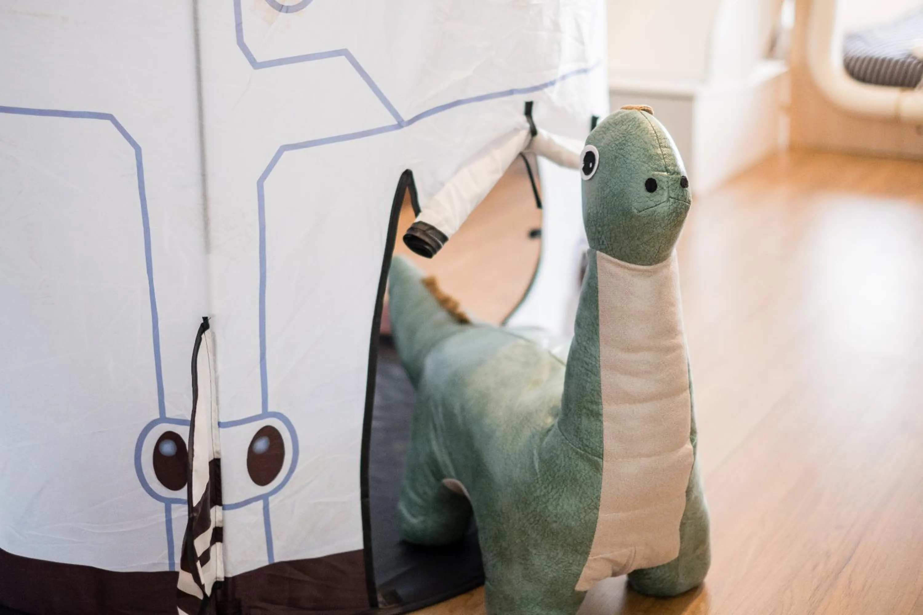 Bed in Premium Classy 4Room@Astoria Ampang 12pax 6km KLCC