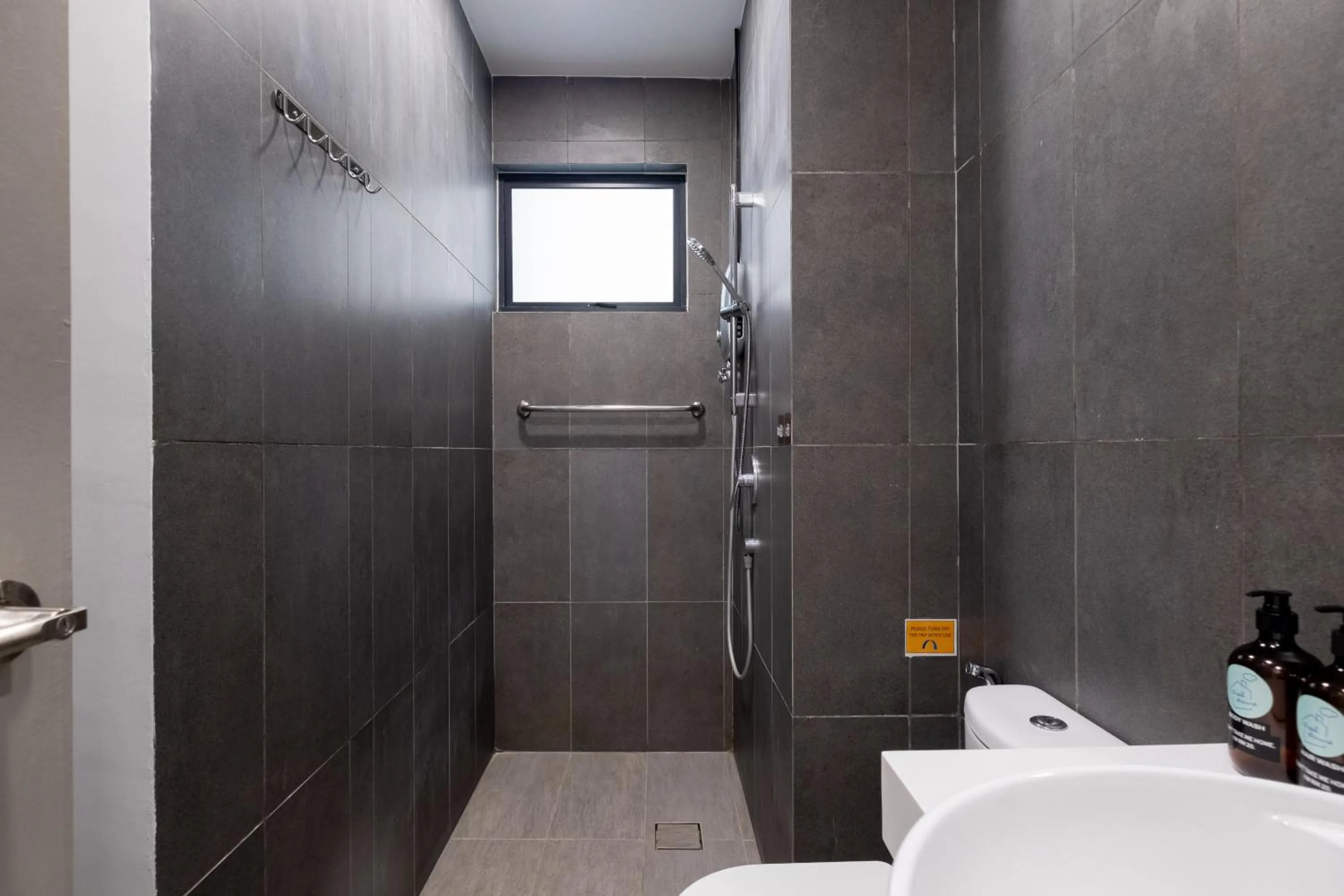 Premium Classy 4Room@Astoria Ampang 12pax 6km KLCC