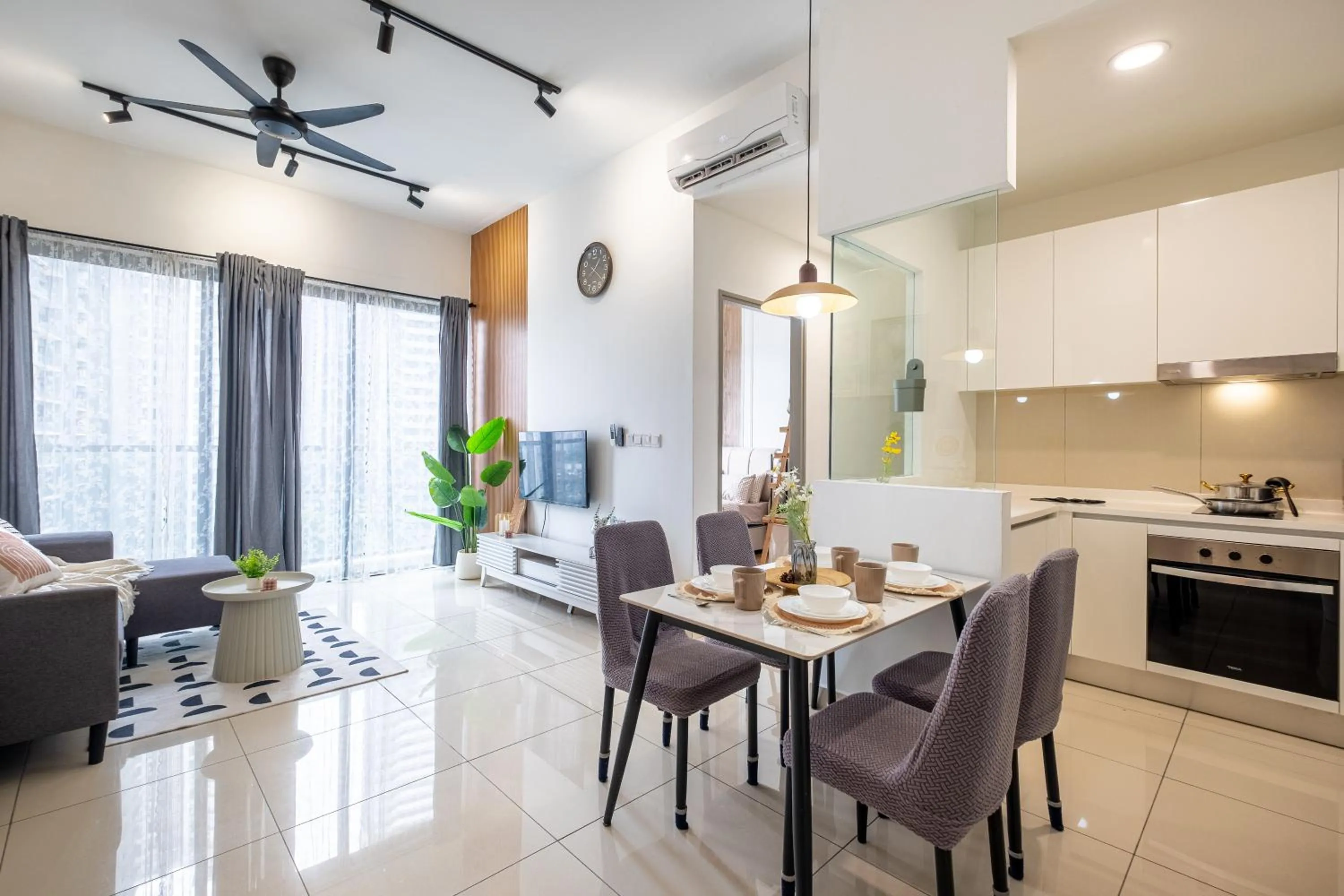 Premium Classy 4Room@Astoria Ampang 12pax 6km KLCC