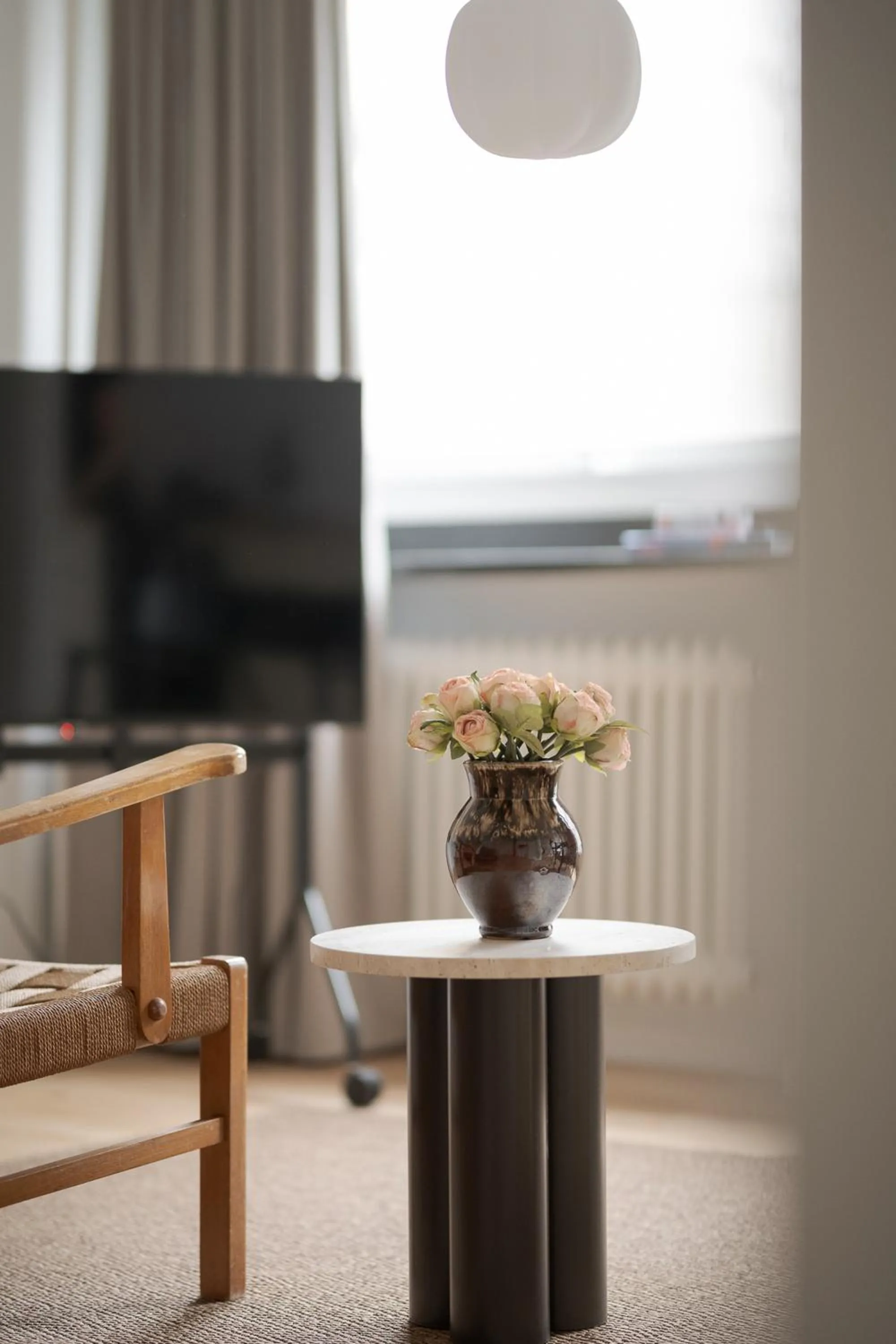 Living room in Queens Courtyard by Daniel&Jacob's