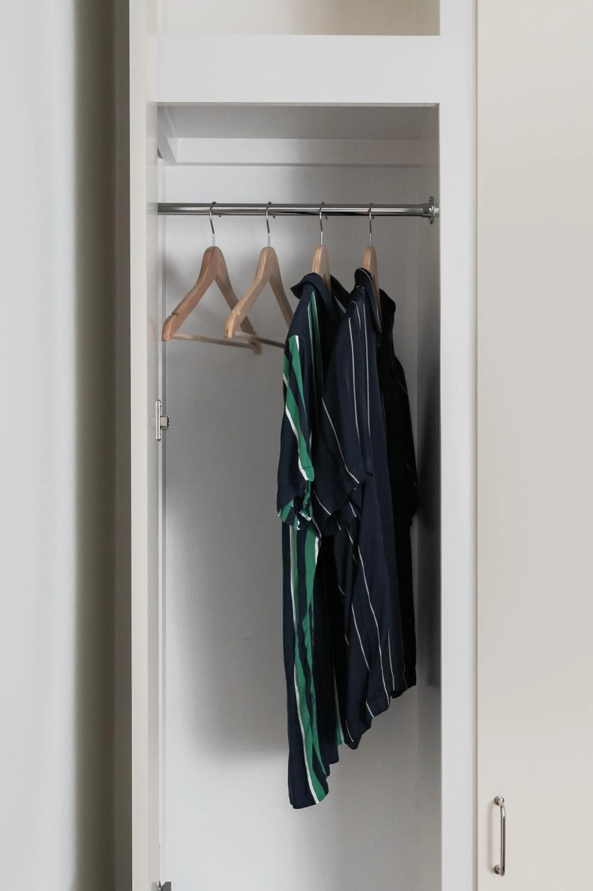 wardrobe in Queens Courtyard by Daniel&Jacob's