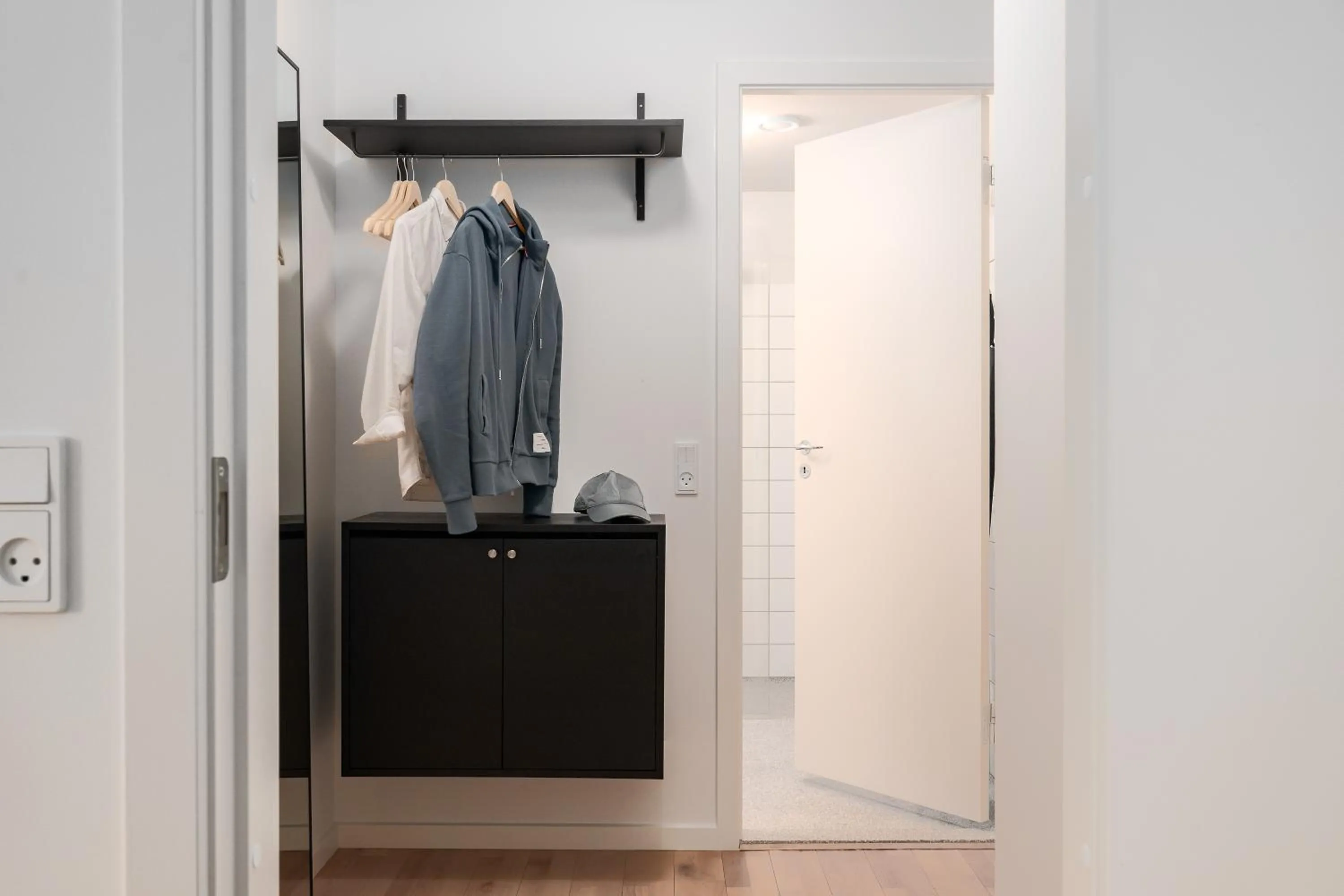 Bathroom in Queens Courtyard by Daniel&Jacob's