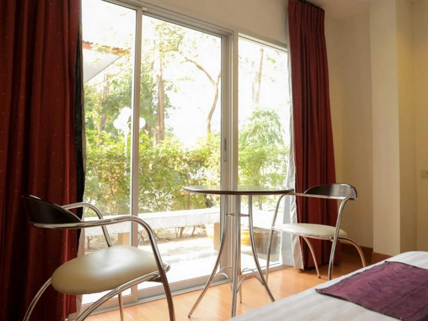 Bed in Kiatthada Resort