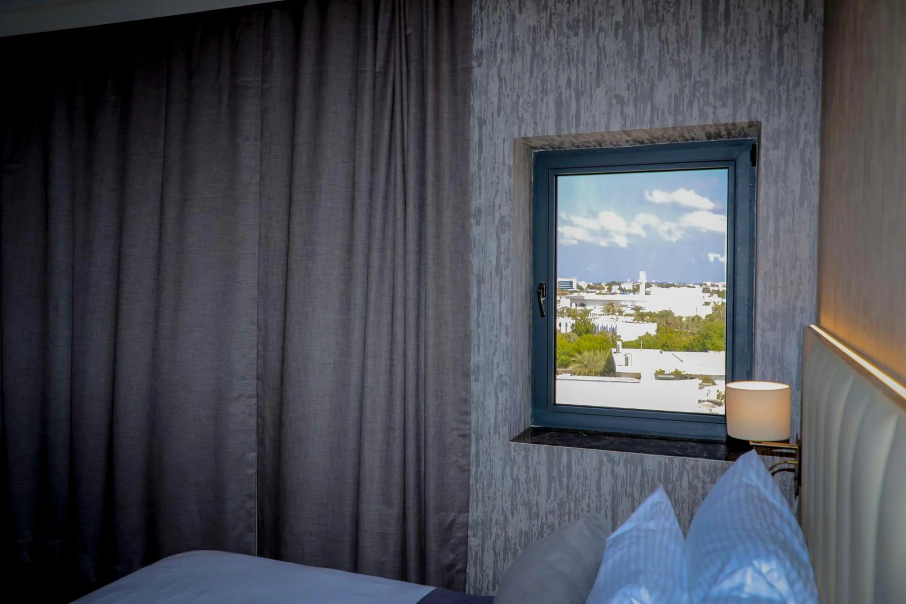 Bedroom, Bed in Best Western Premier DJ Hotel