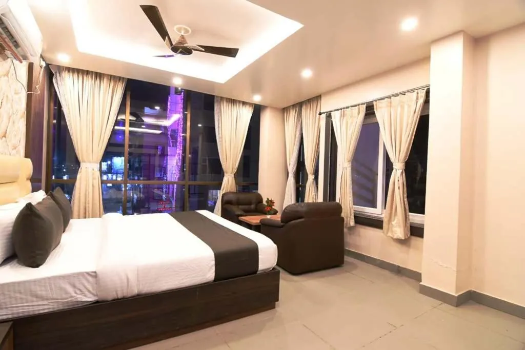 Bedroom, Bed in N B Sonar Bangla Hotel