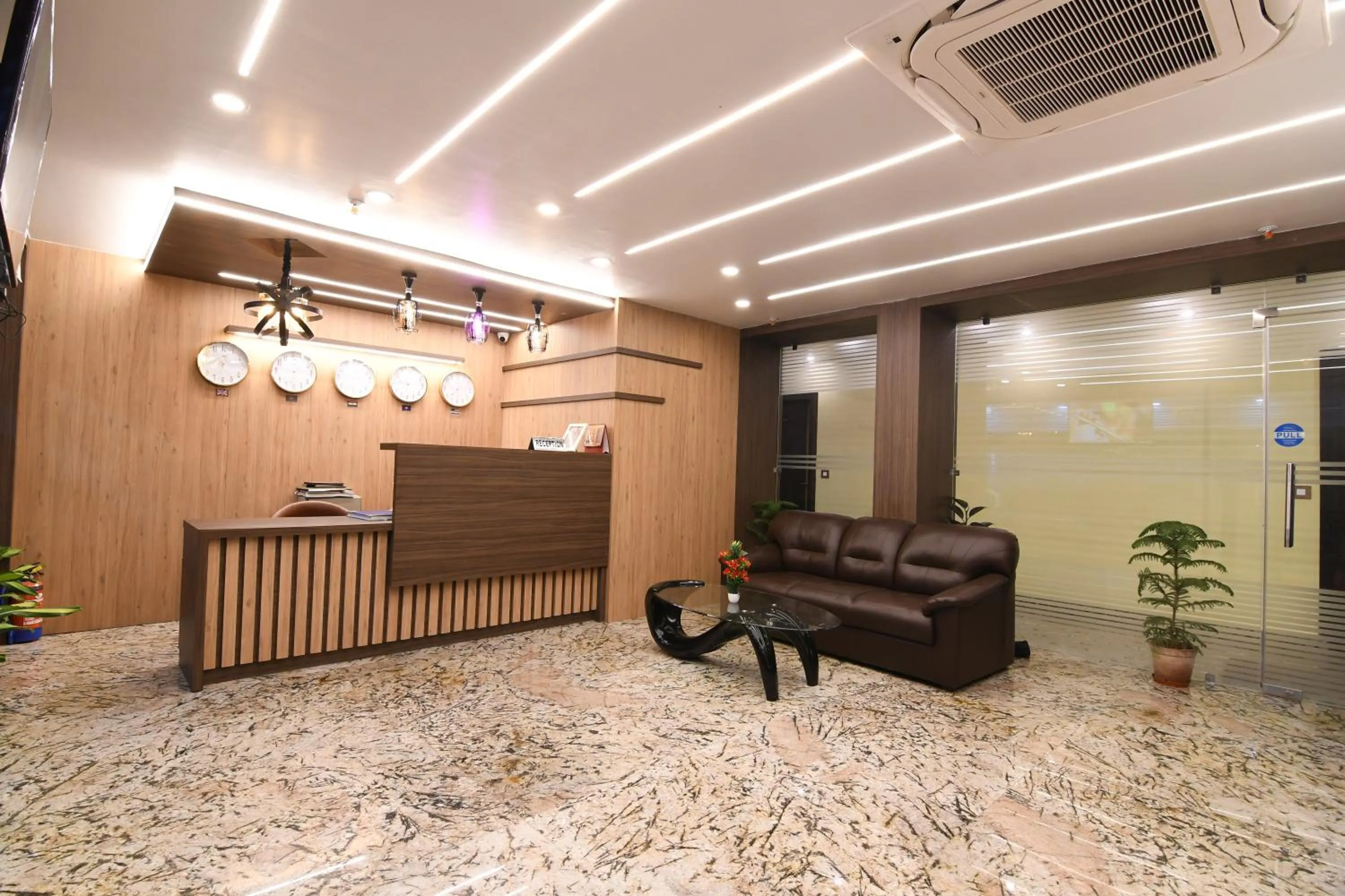 Lobby or reception in N B Sonar Bangla Hotel