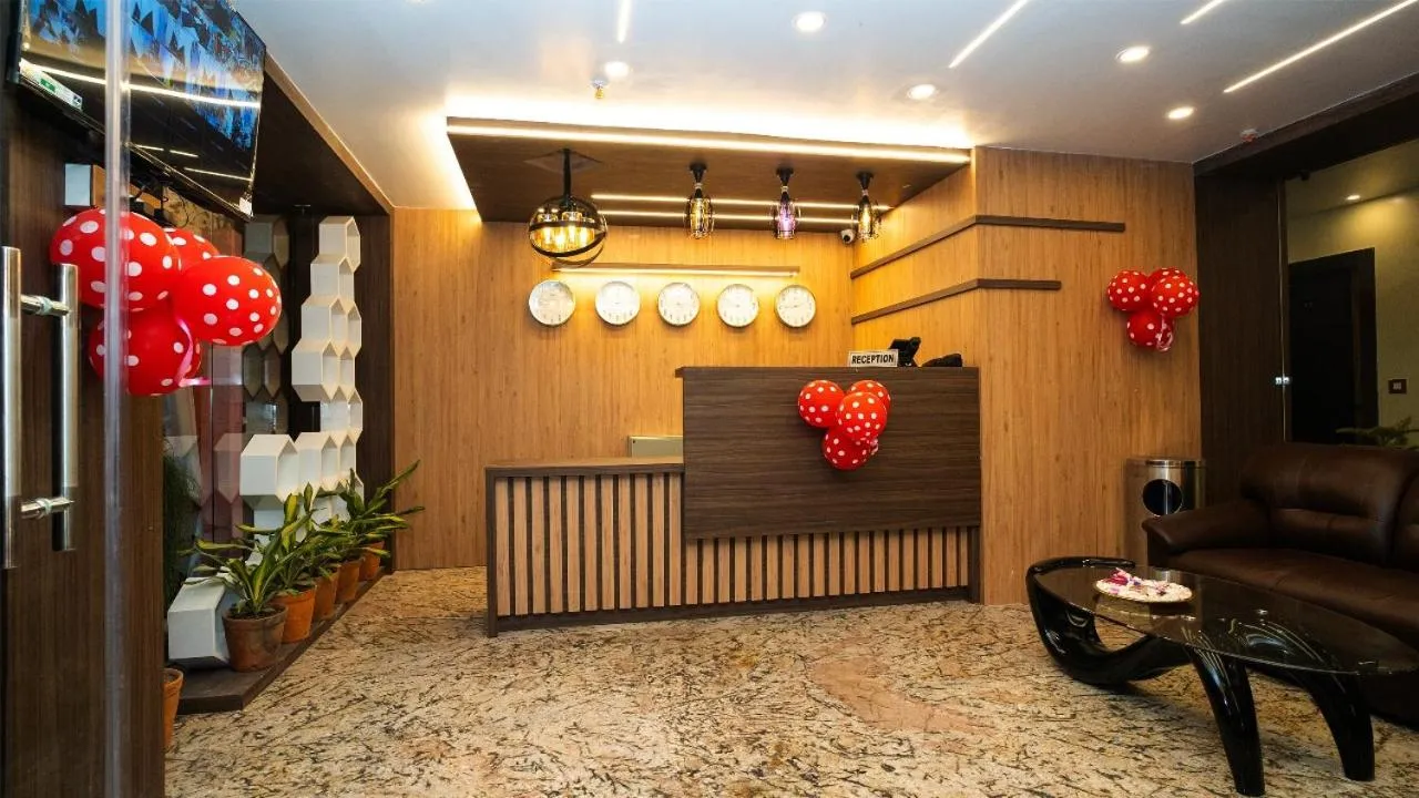 Lobby or reception in N B Sonar Bangla Hotel