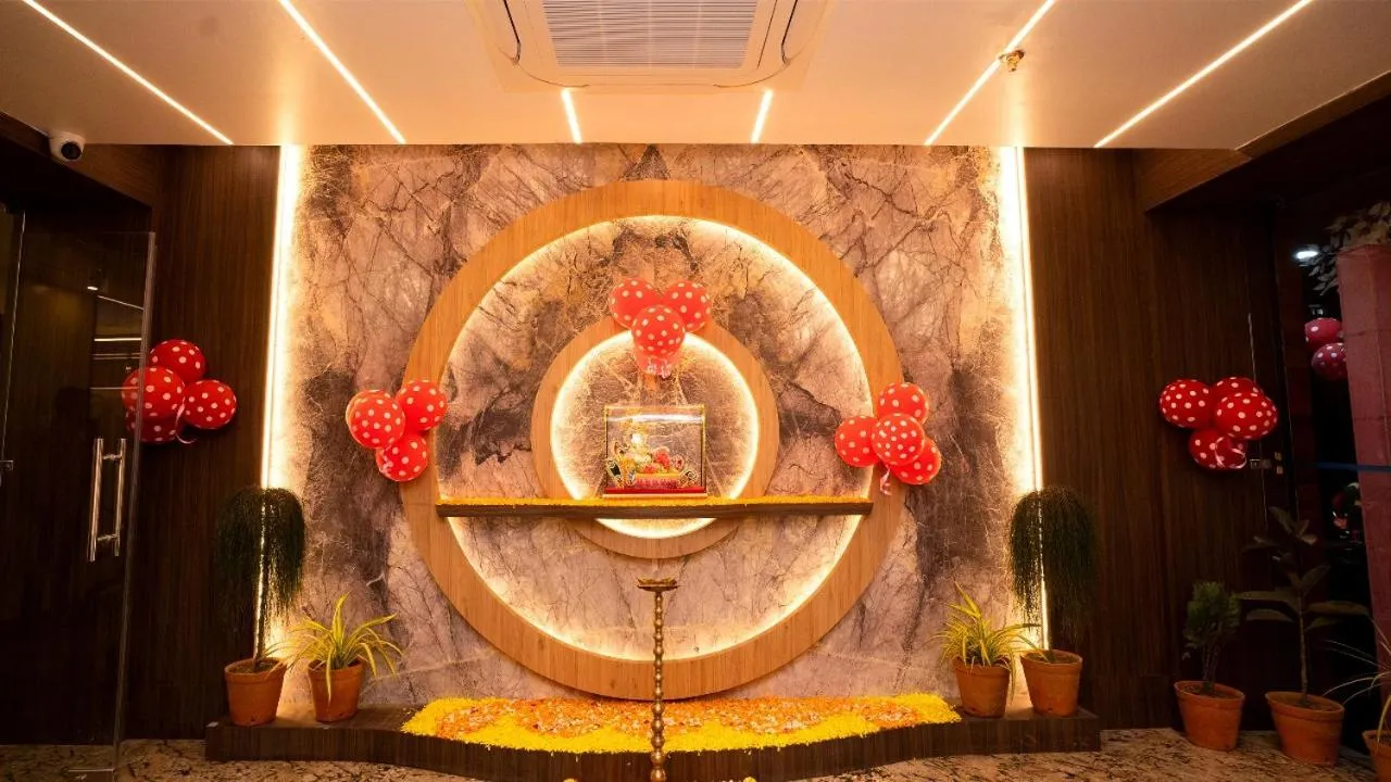 Lobby or reception in N B Sonar Bangla Hotel