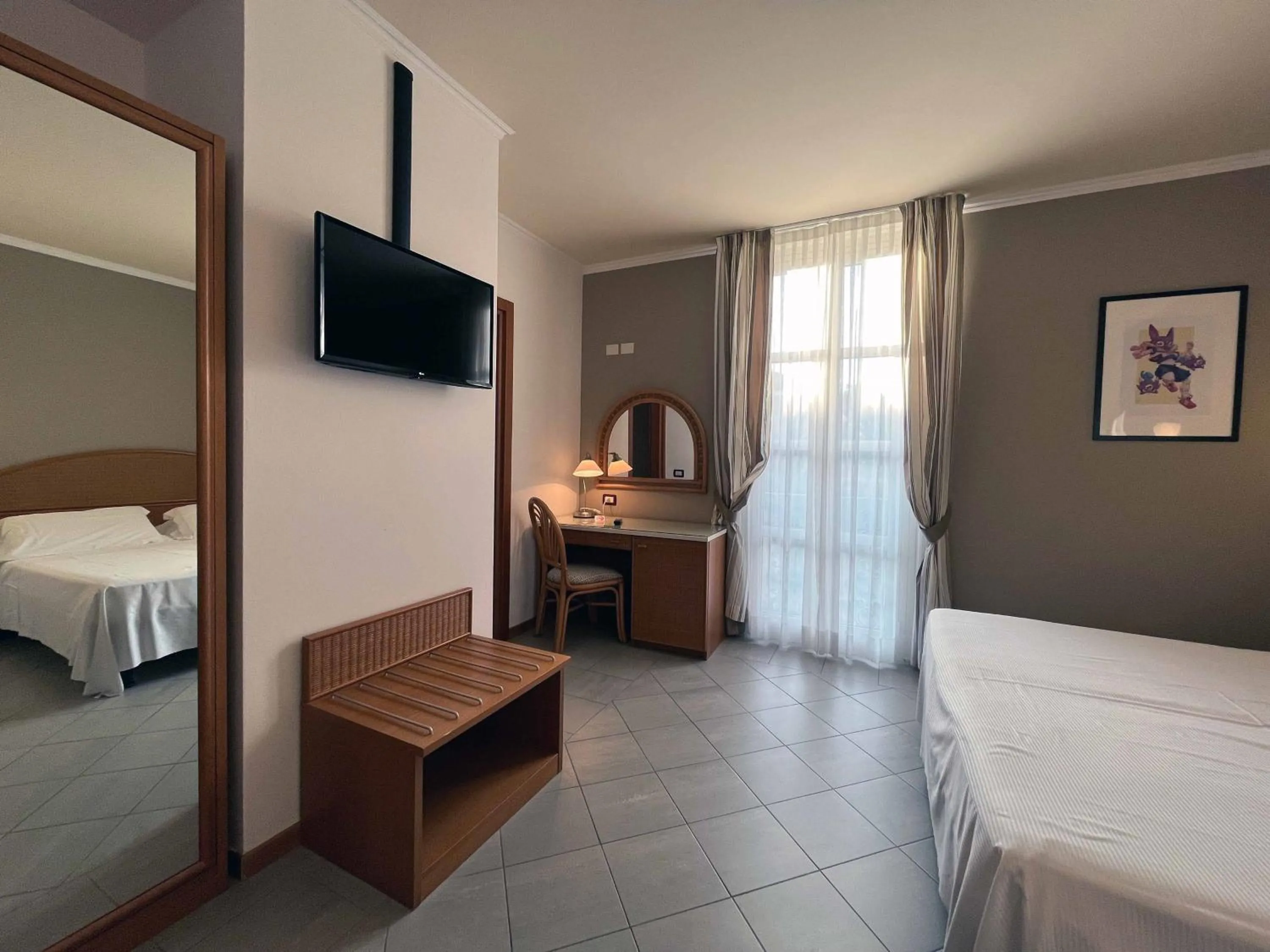 Photo of the whole room, Bed in Hotel Regina