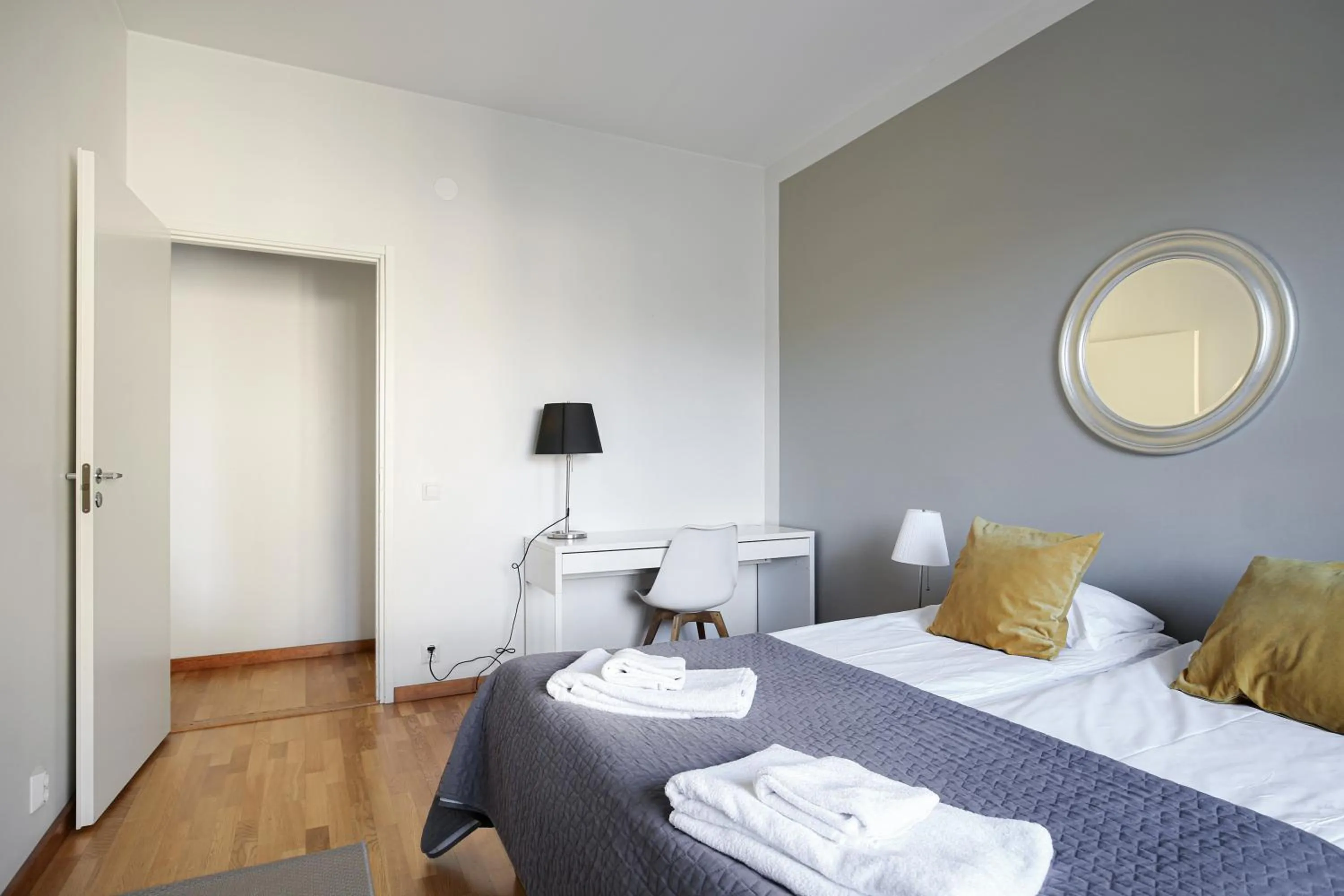 Bed in Kotimaailma Aparthotel Kamppi - 1BR with a balcony for 2 persons 34