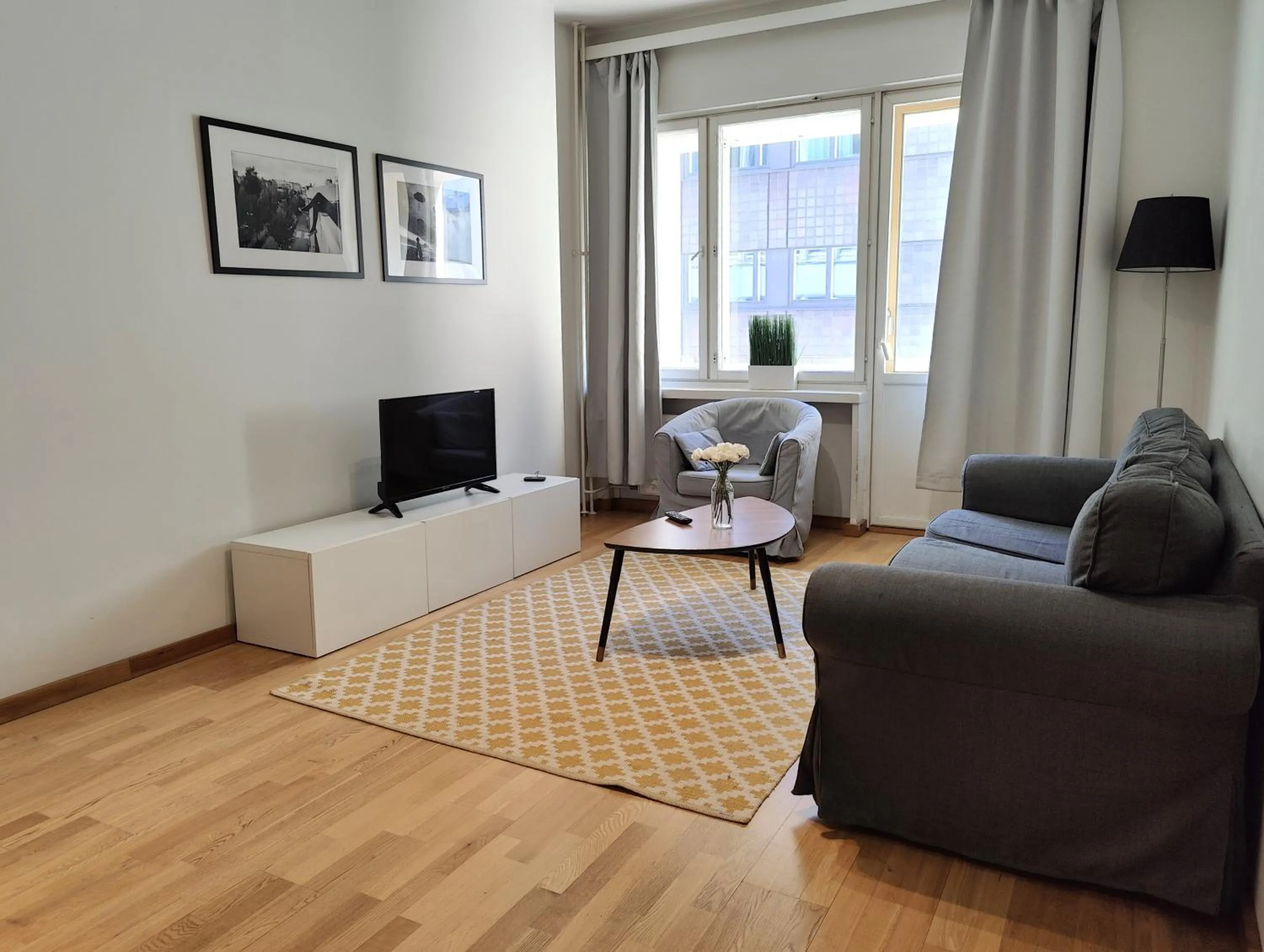 TV and multimedia in Kotimaailma Aparthotel Kamppi - 1BR with a balcony for 2 persons 34