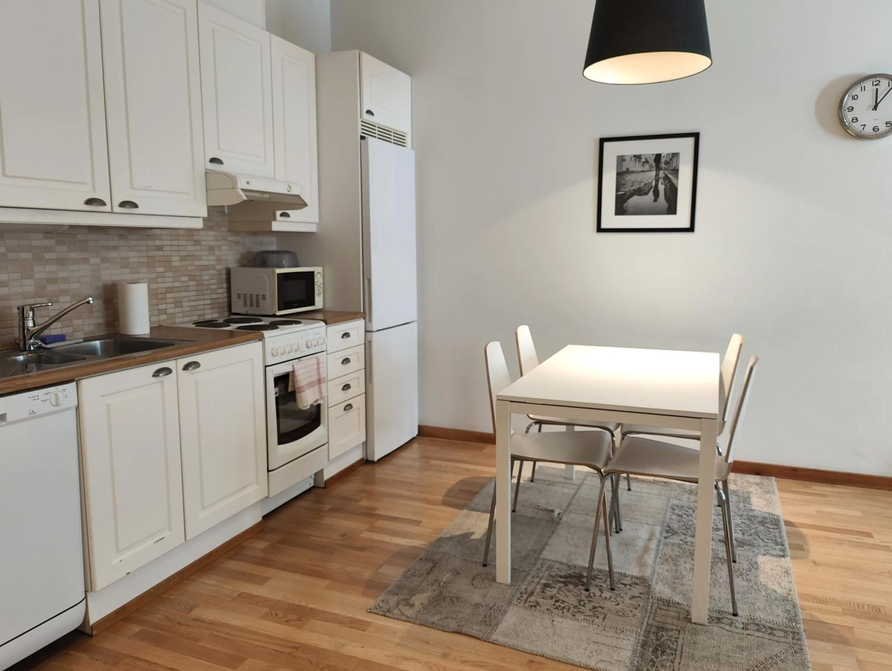 Kitchen or kitchenette in Kotimaailma Aparthotel Kamppi - 1BR with a balcony for 2 persons 34