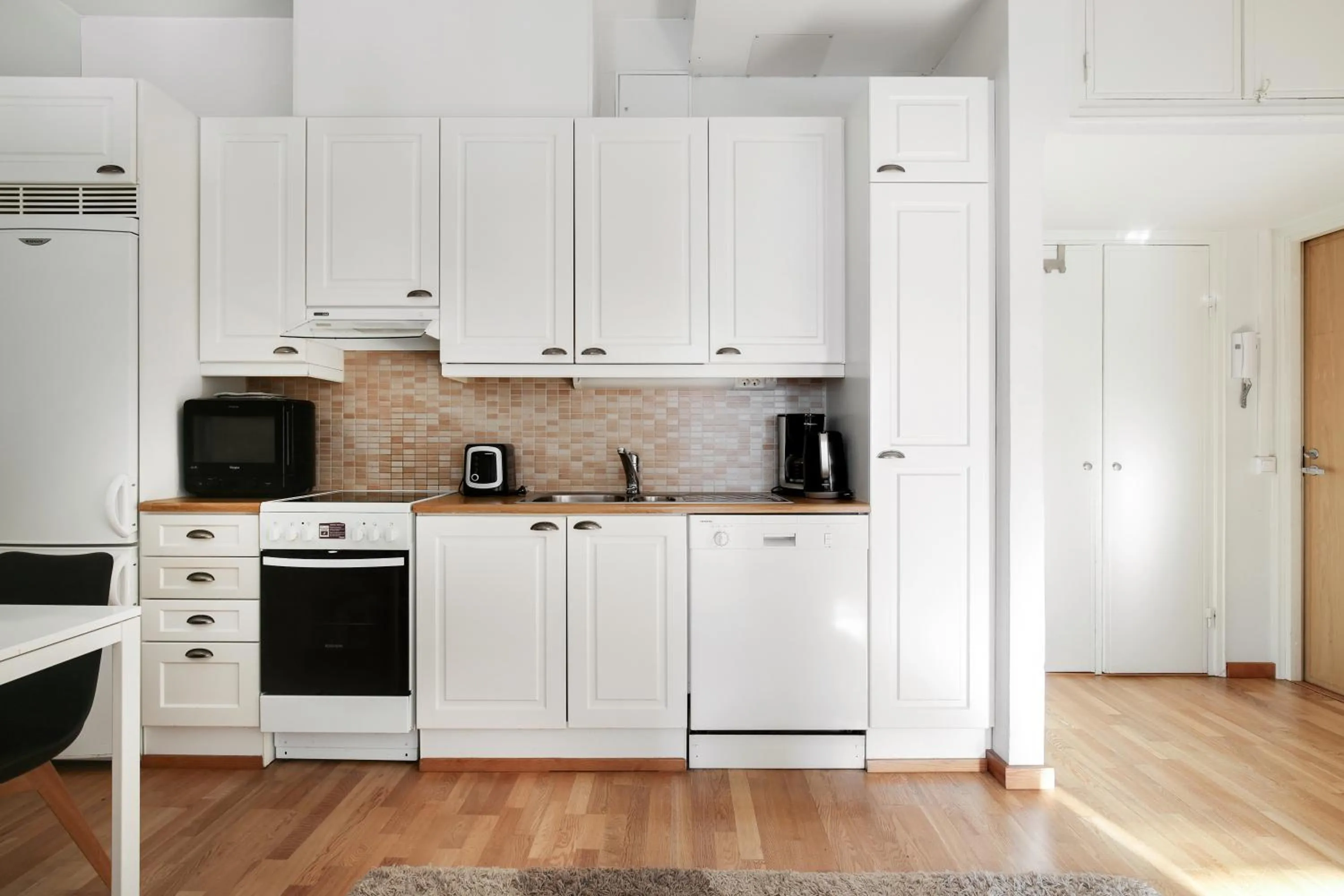Kitchen or kitchenette in Kotimaailma Aparthotel Kamppi - 1BR with a balcony for 2 persons 34