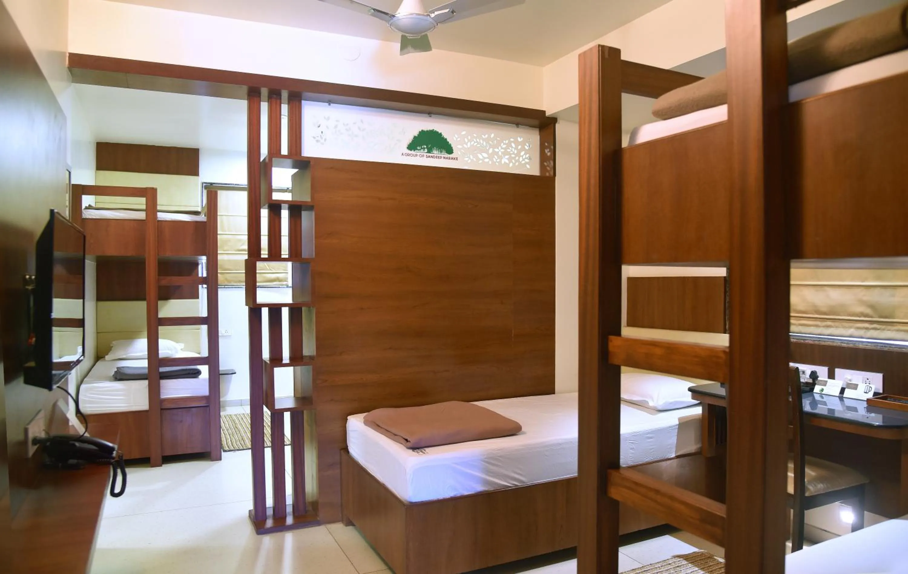 Bedroom, Bed in Hotel Old Urban Guest House