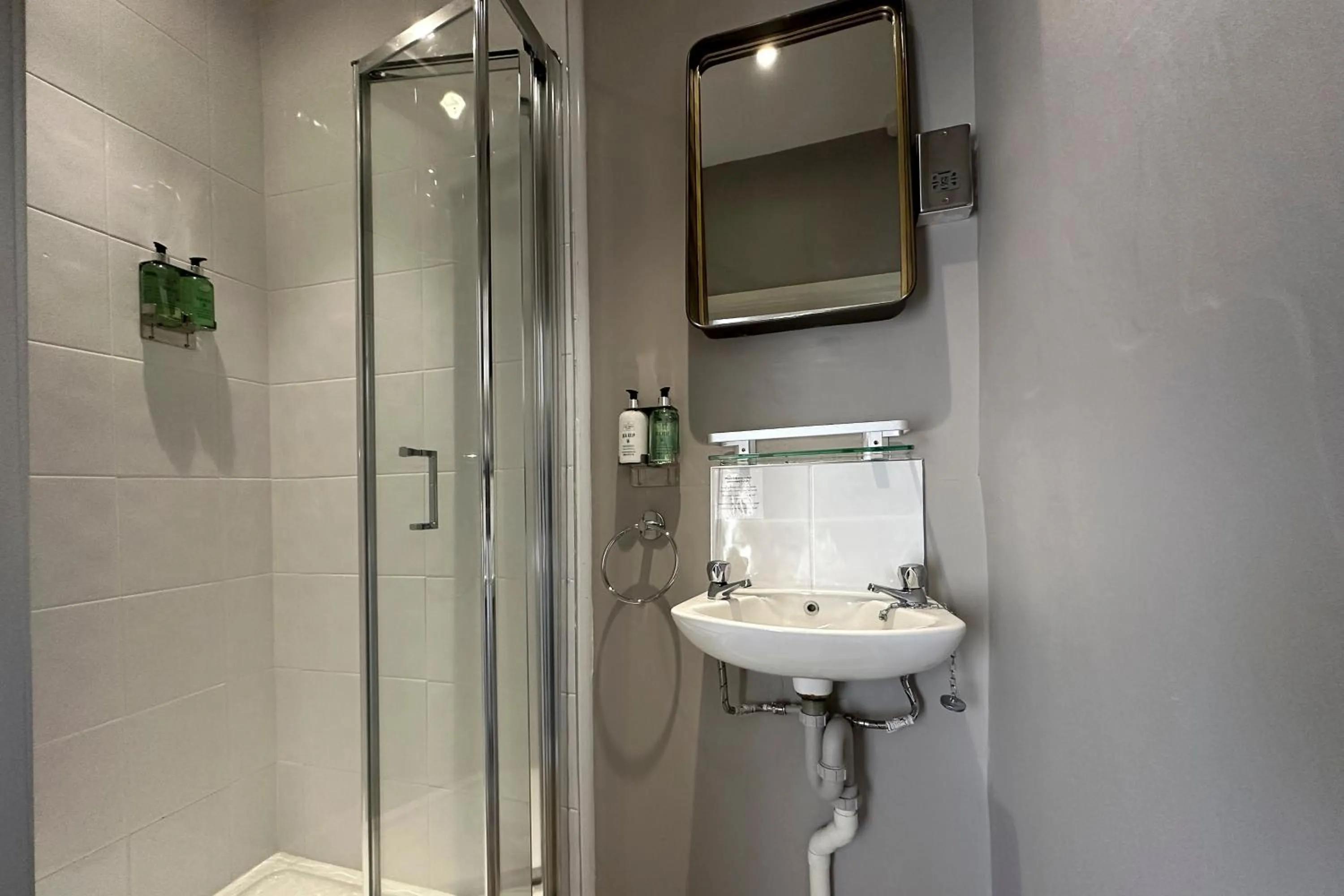 Bathroom in The Lobster