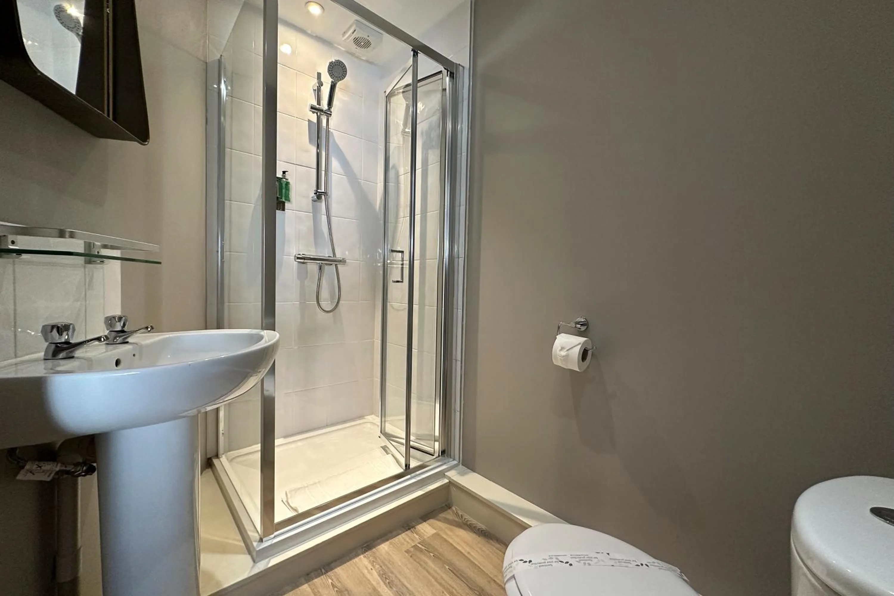 Bathroom in The Lobster