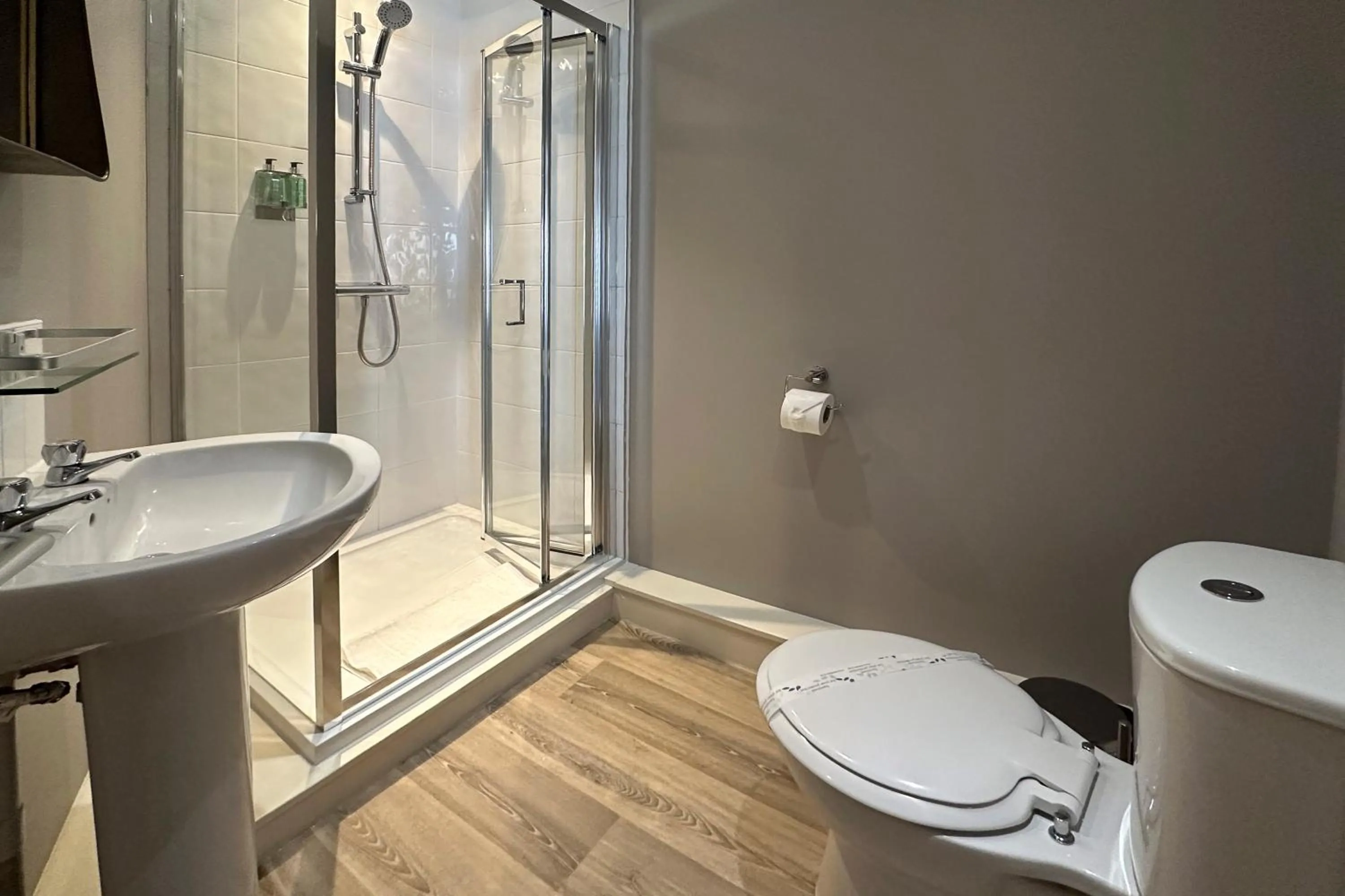 Bathroom in The Lobster