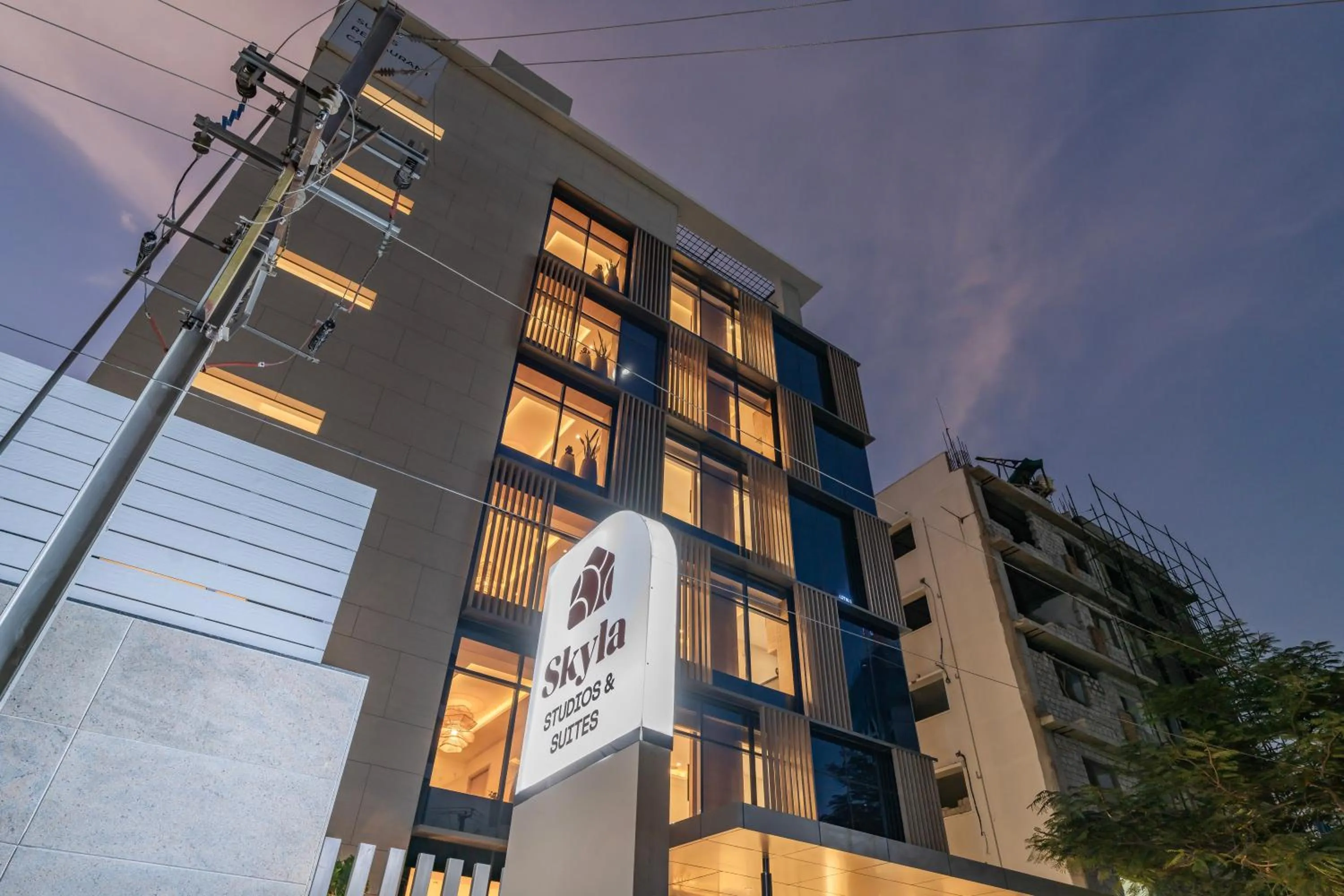 Night in SKYLA Studios & Suites - Kondapur