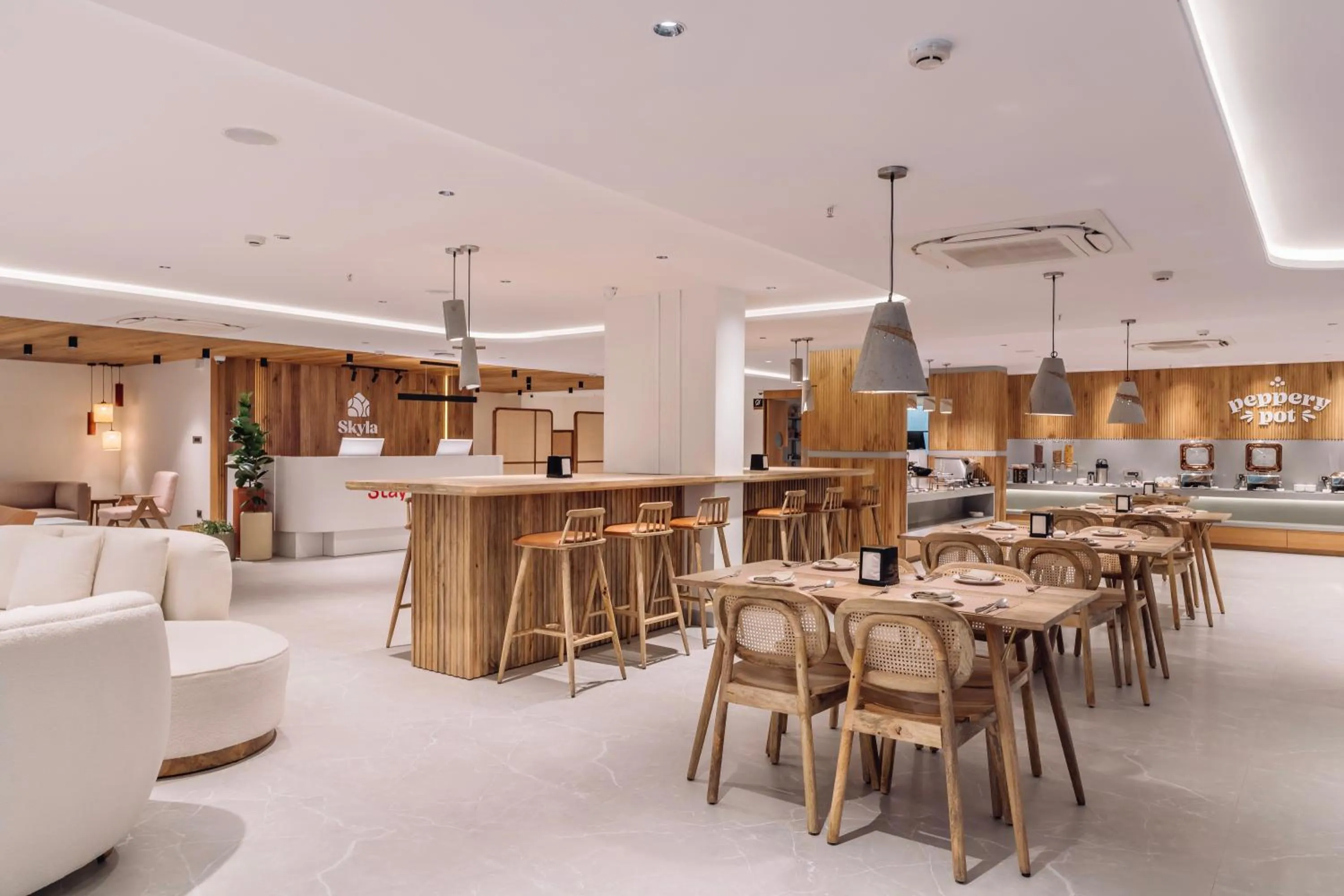 Restaurant/places to eat in SKYLA Studios & Suites - Kondapur