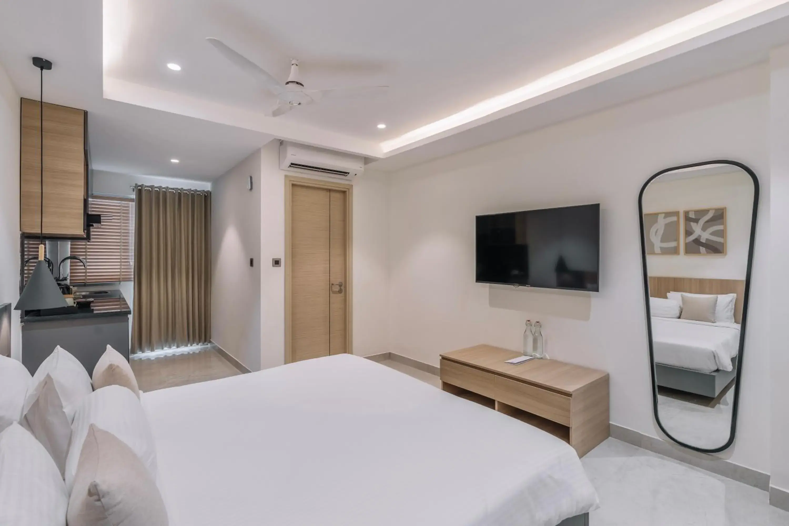 View (from property/room), Bed in SKYLA Studios & Suites - Kondapur View (from property/room), Bed in SKYLA Studios & Suites - Kondapur