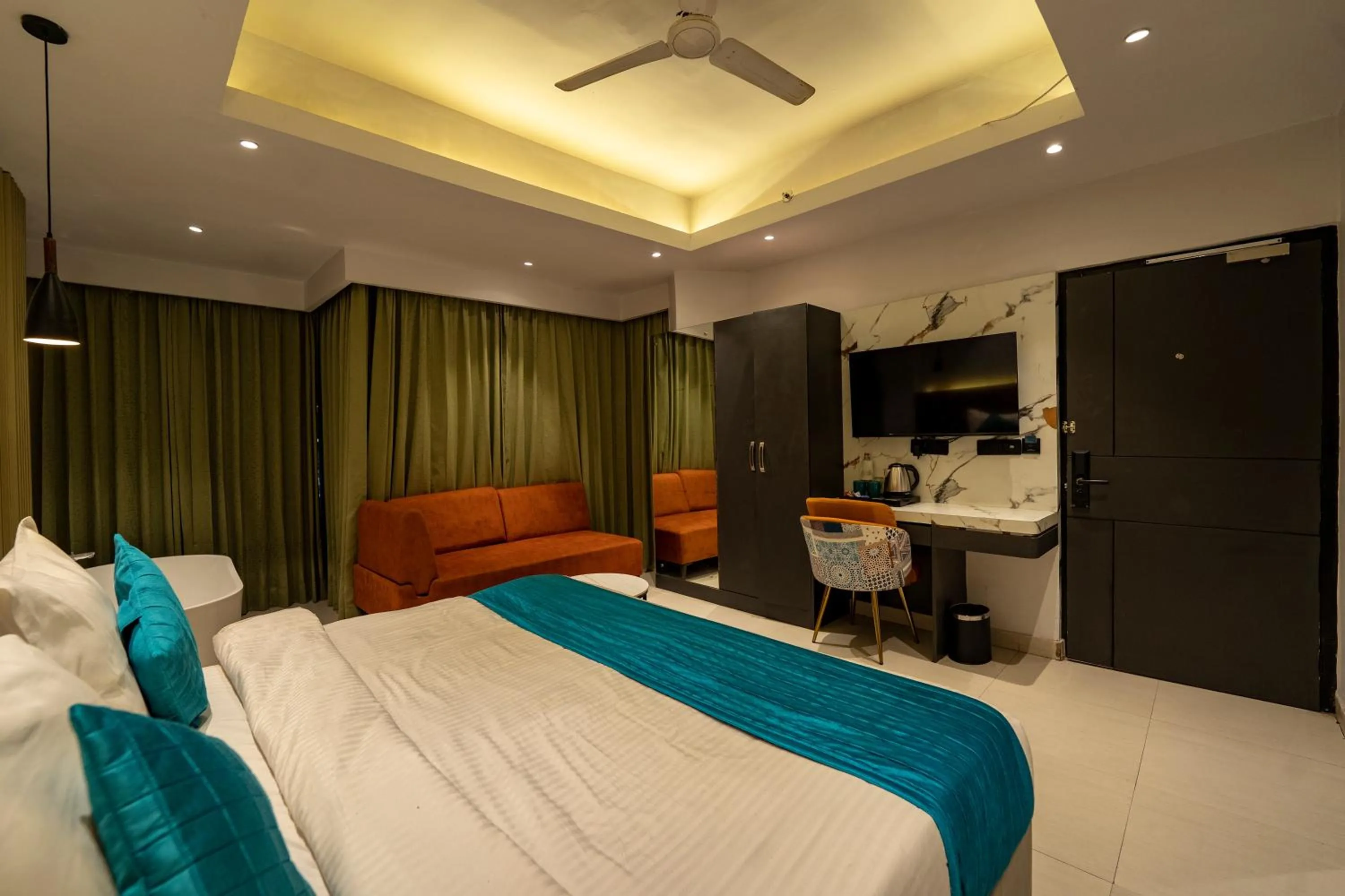 Bed in SKI Hotels and Resorts Rishikesh