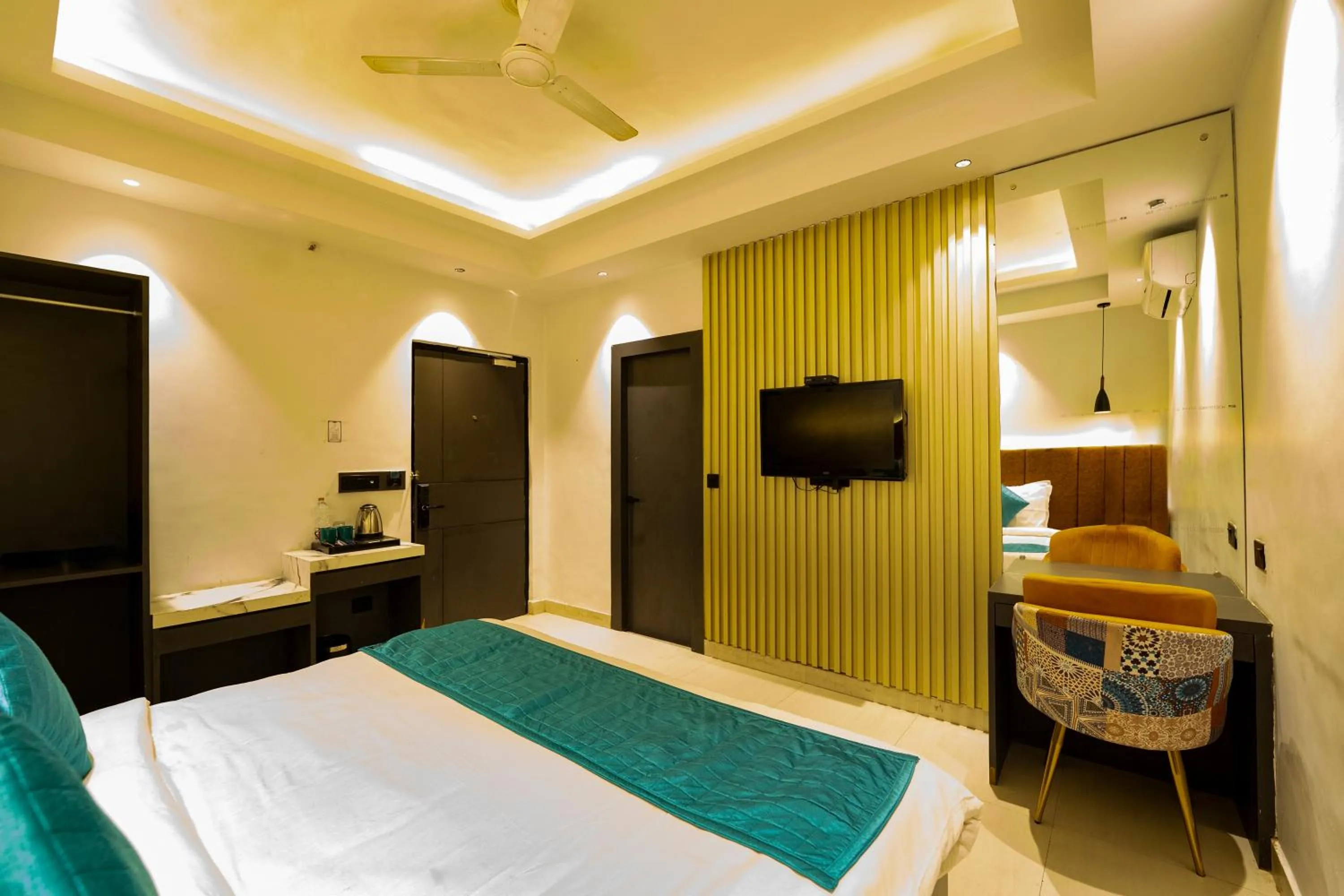 Photo of the whole room, Bed in SKI Hotels and Resorts Rishikesh