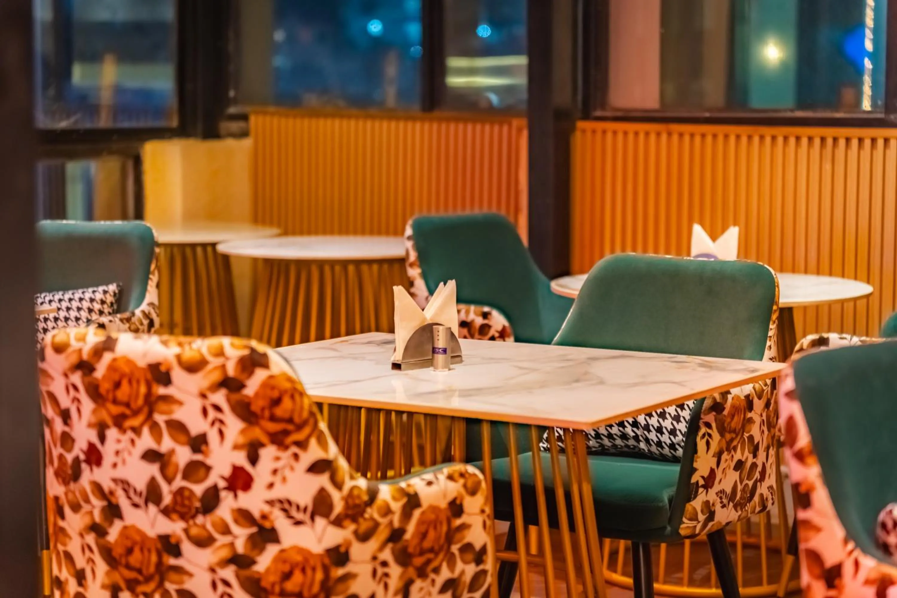 Restaurant/places to eat in SKI Hotels and Resorts Rishikesh