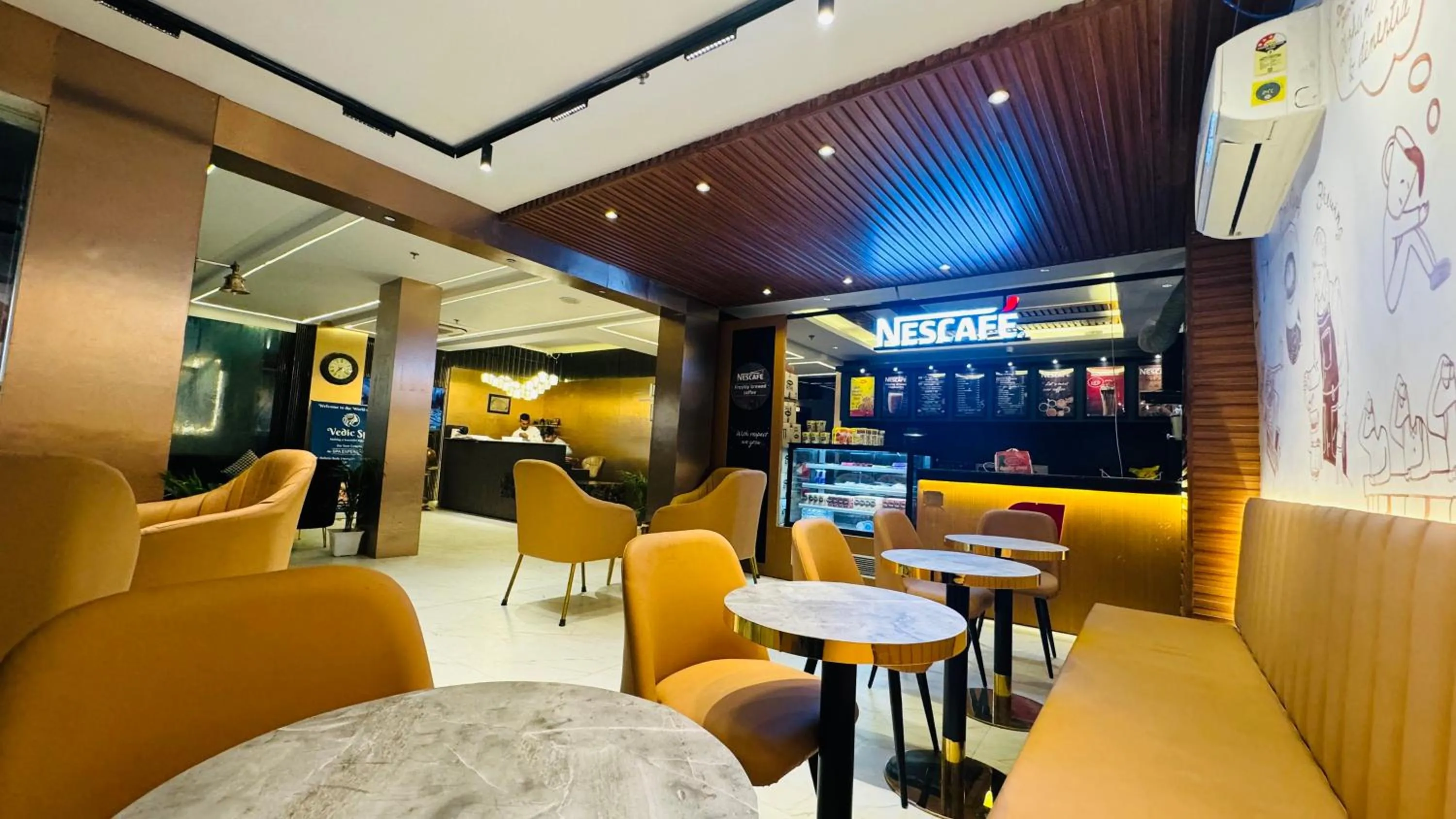 Restaurant/places to eat in SKI Hotels and Resorts Rishikesh