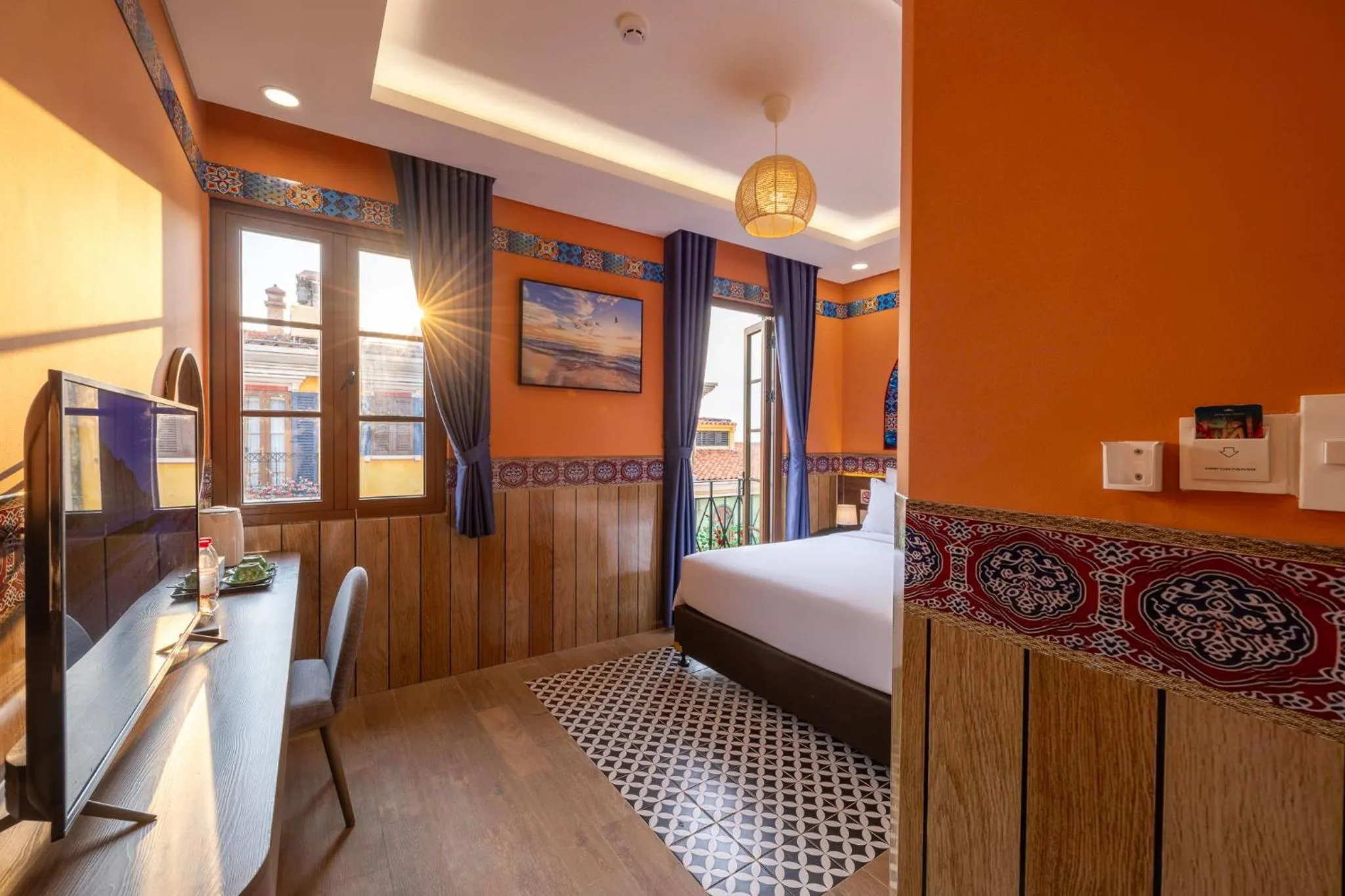 Bed in Venice Hotel Phu Quoc - Free Airport Shuttle & Sunset Town Tour