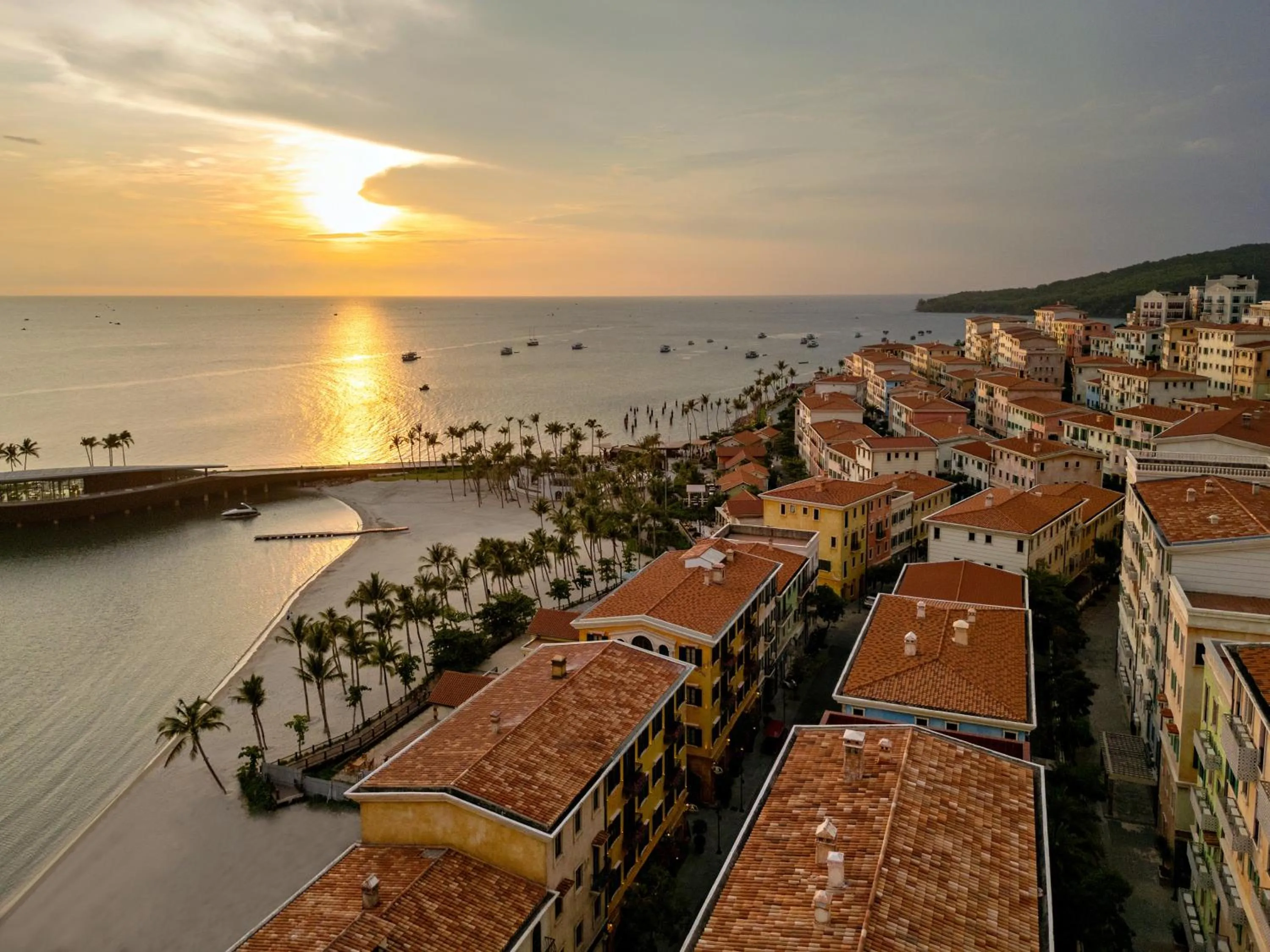 Natural landscape in Venice Hotel Phu Quoc - Free Airport Shuttle & Sunset Town Tour