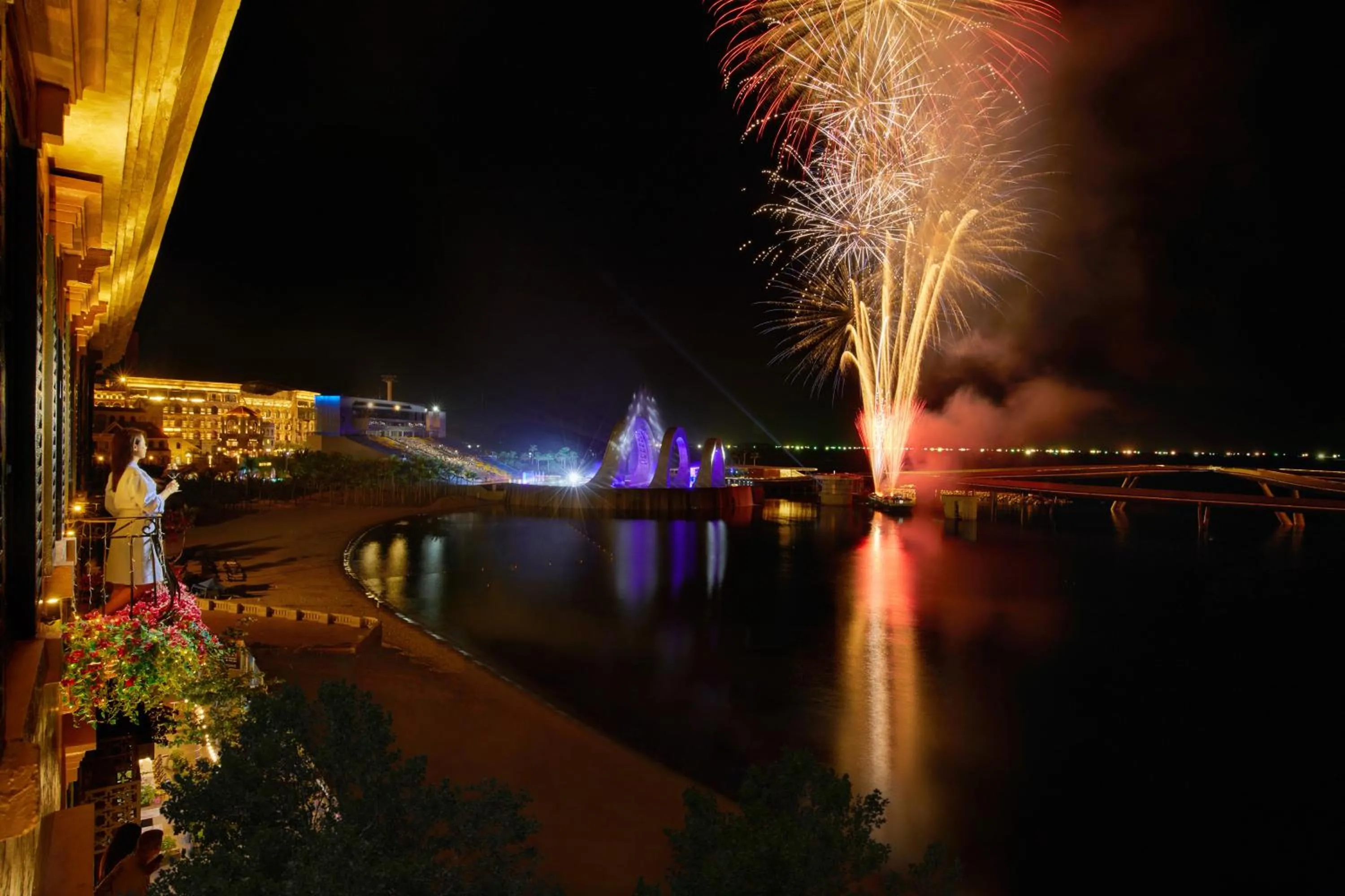 Night in Venice Hotel Phu Quoc - Free Airport Shuttle & Sunset Town Tour