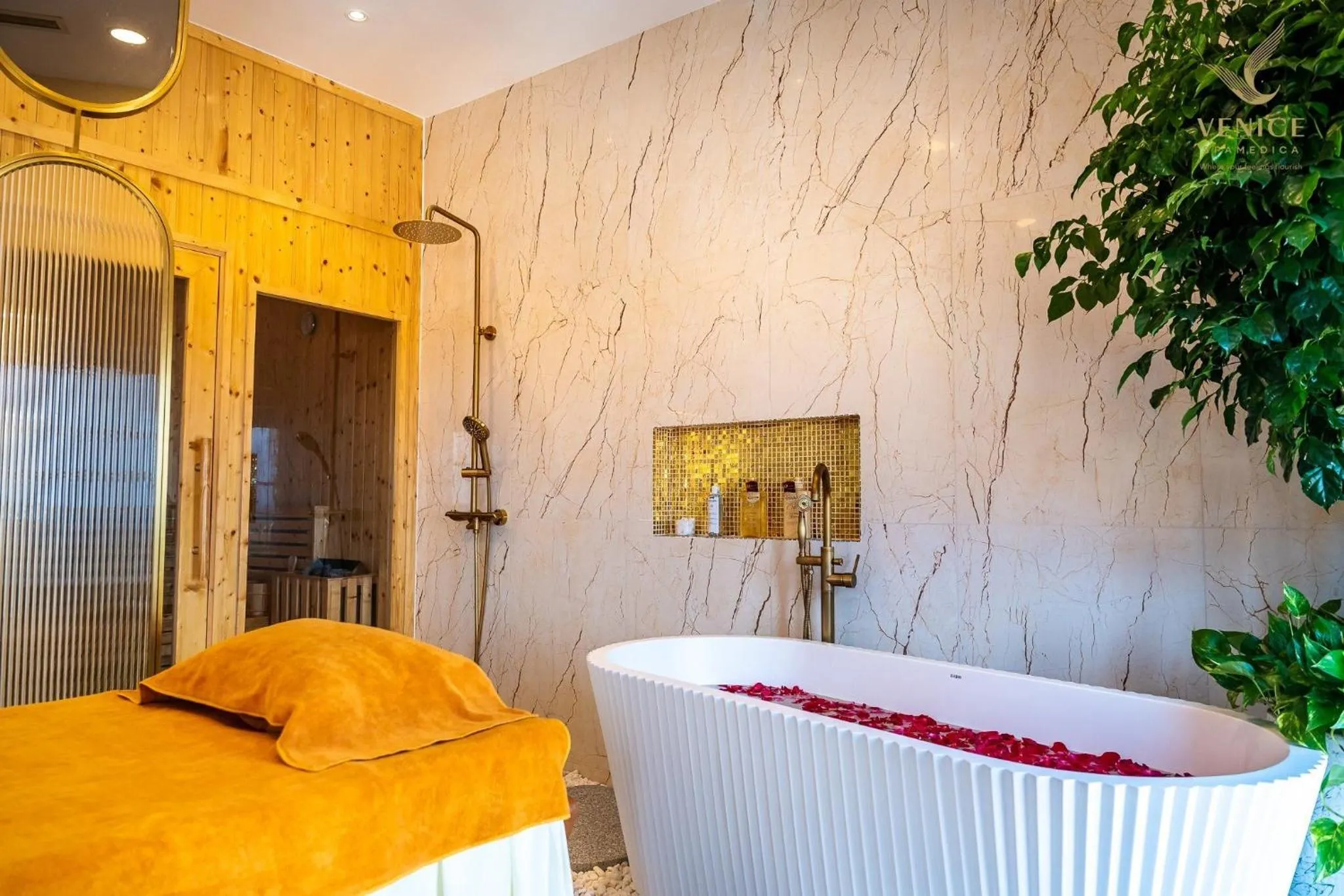 Massage, Bed in Venice Hotel Phu Quoc - Free Airport Shuttle & Sunset Town Tour