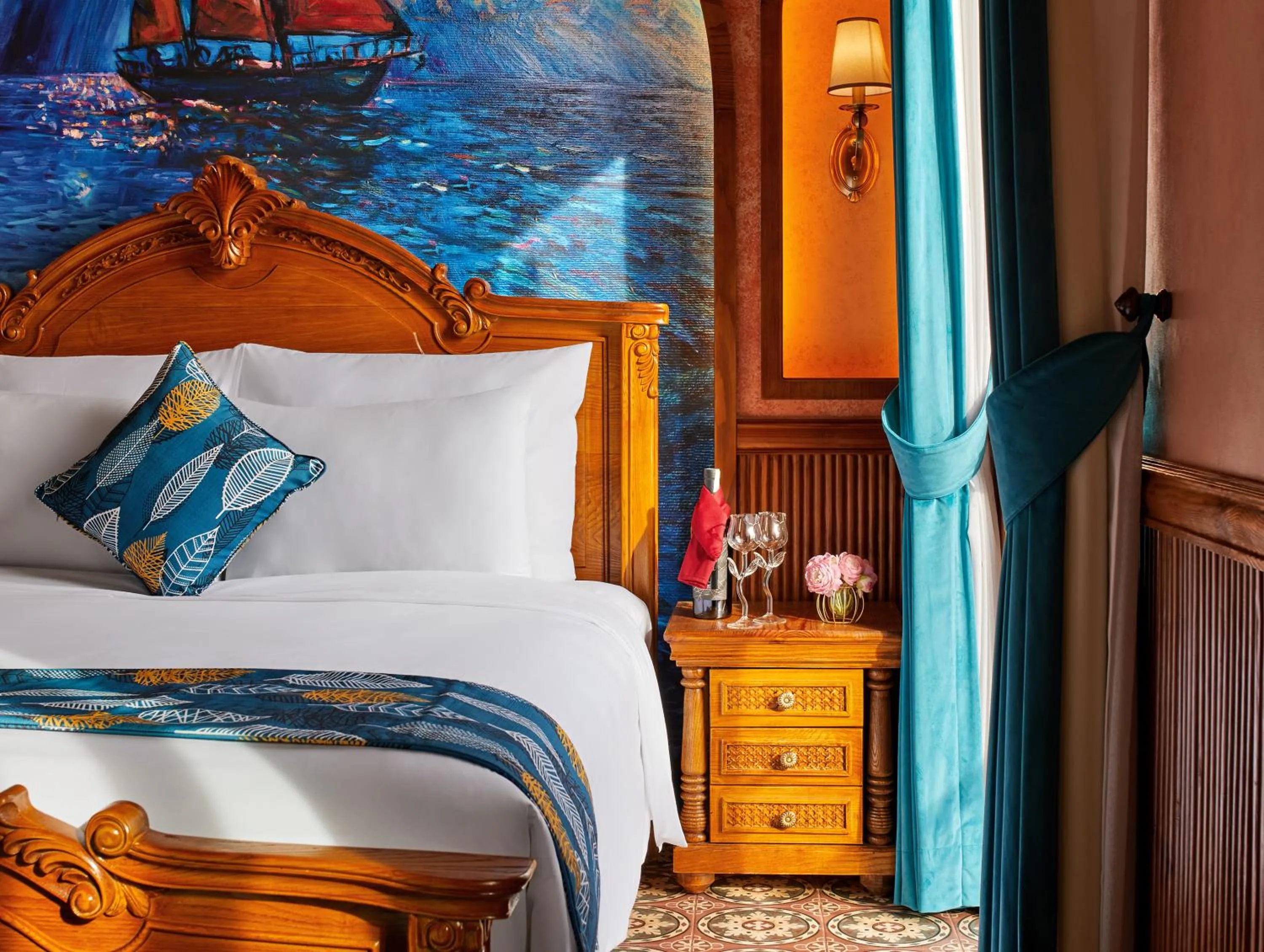 Bed in Venice Hotel Phu Quoc - Free Airport Shuttle & Sunset Town Tour