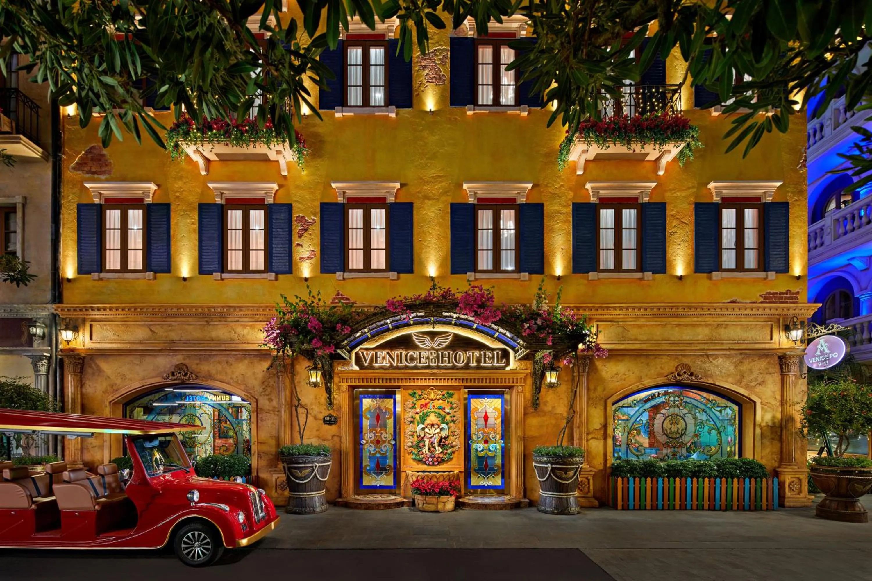Property building in Venice Hotel Phu Quoc - Free Airport Shuttle & Sunset Town Tour