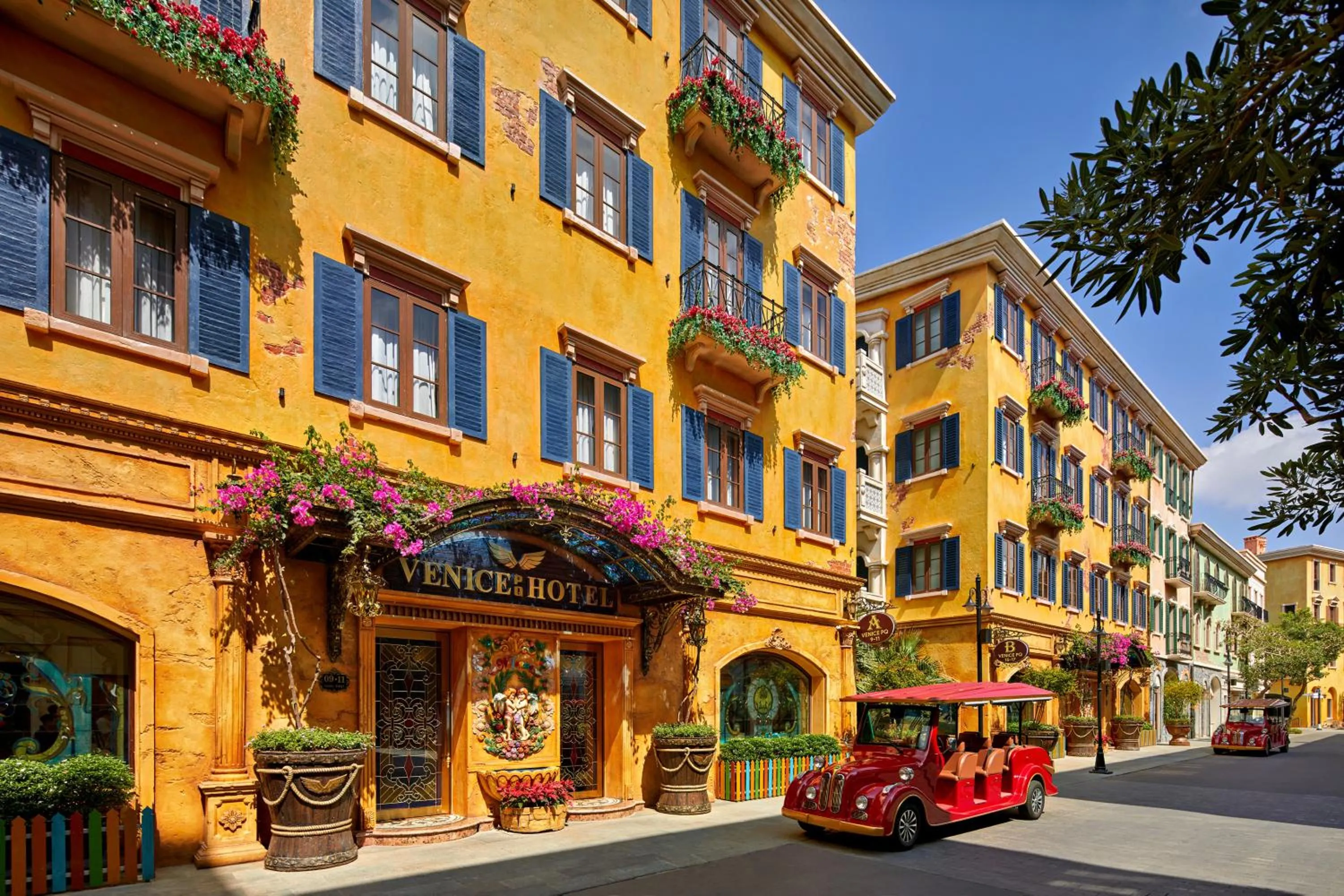 Property building in Venice Hotel Phu Quoc - Free Airport Shuttle & Sunset Town Tour
