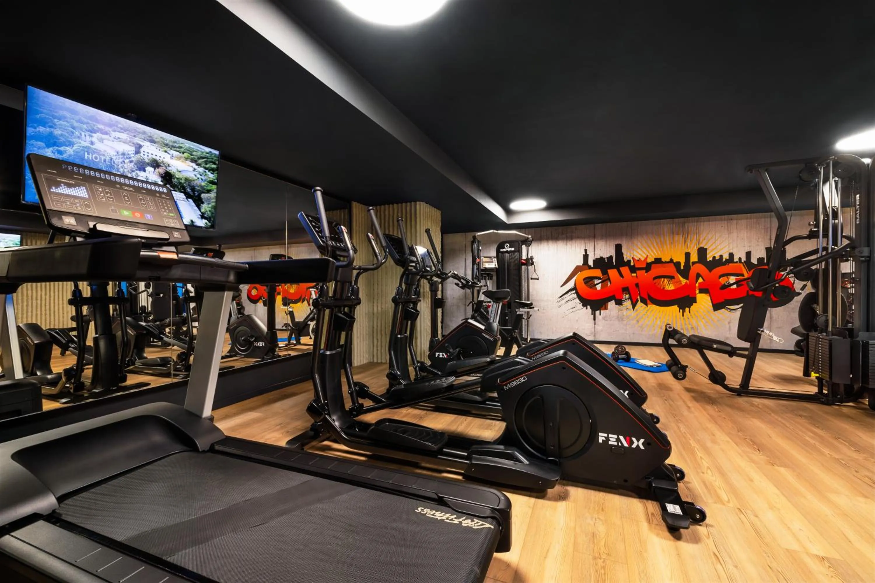 Fitness centre/facilities in Riu Plaza Chicago