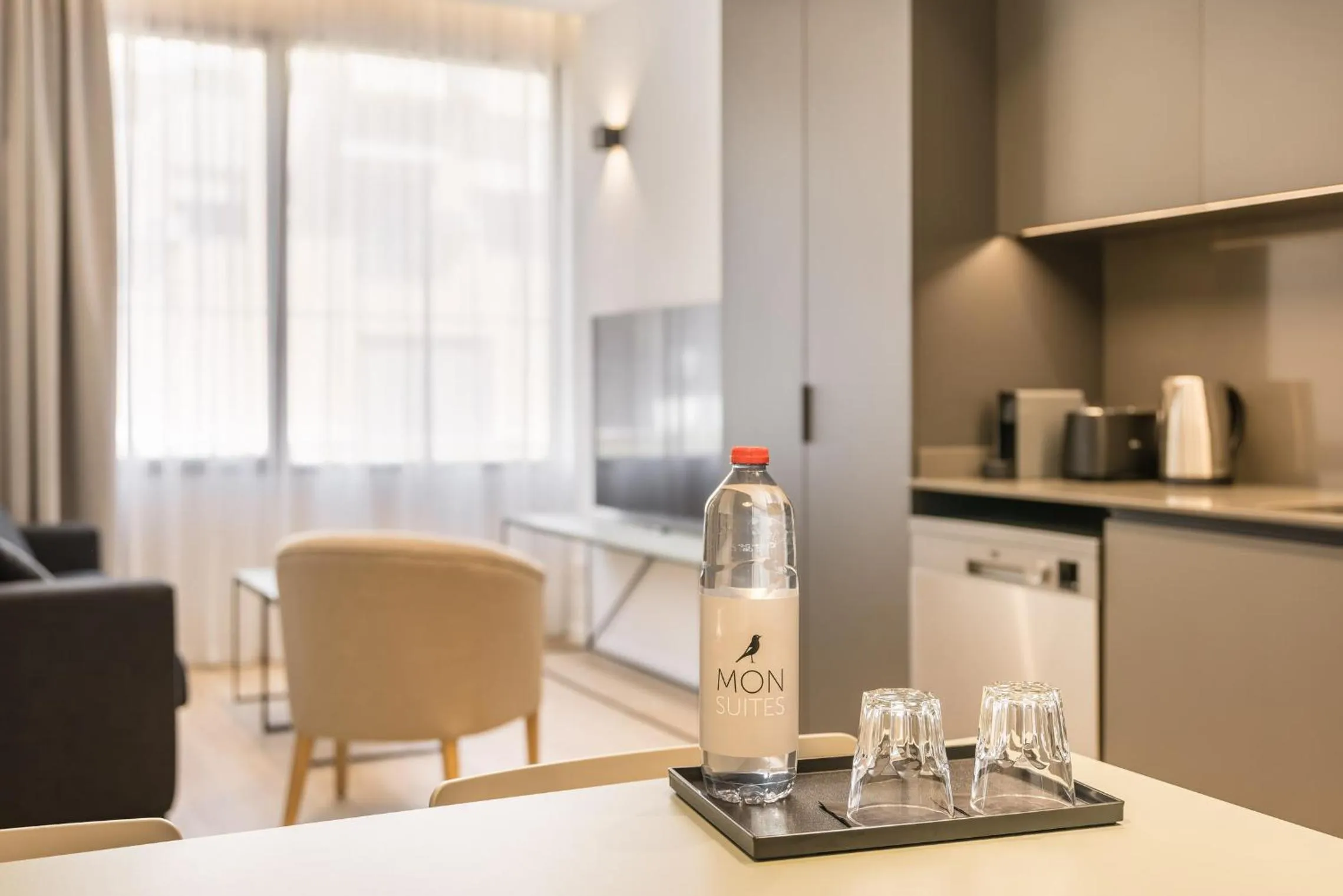 Decorative detail in Mon Suites Jardín de Ayora