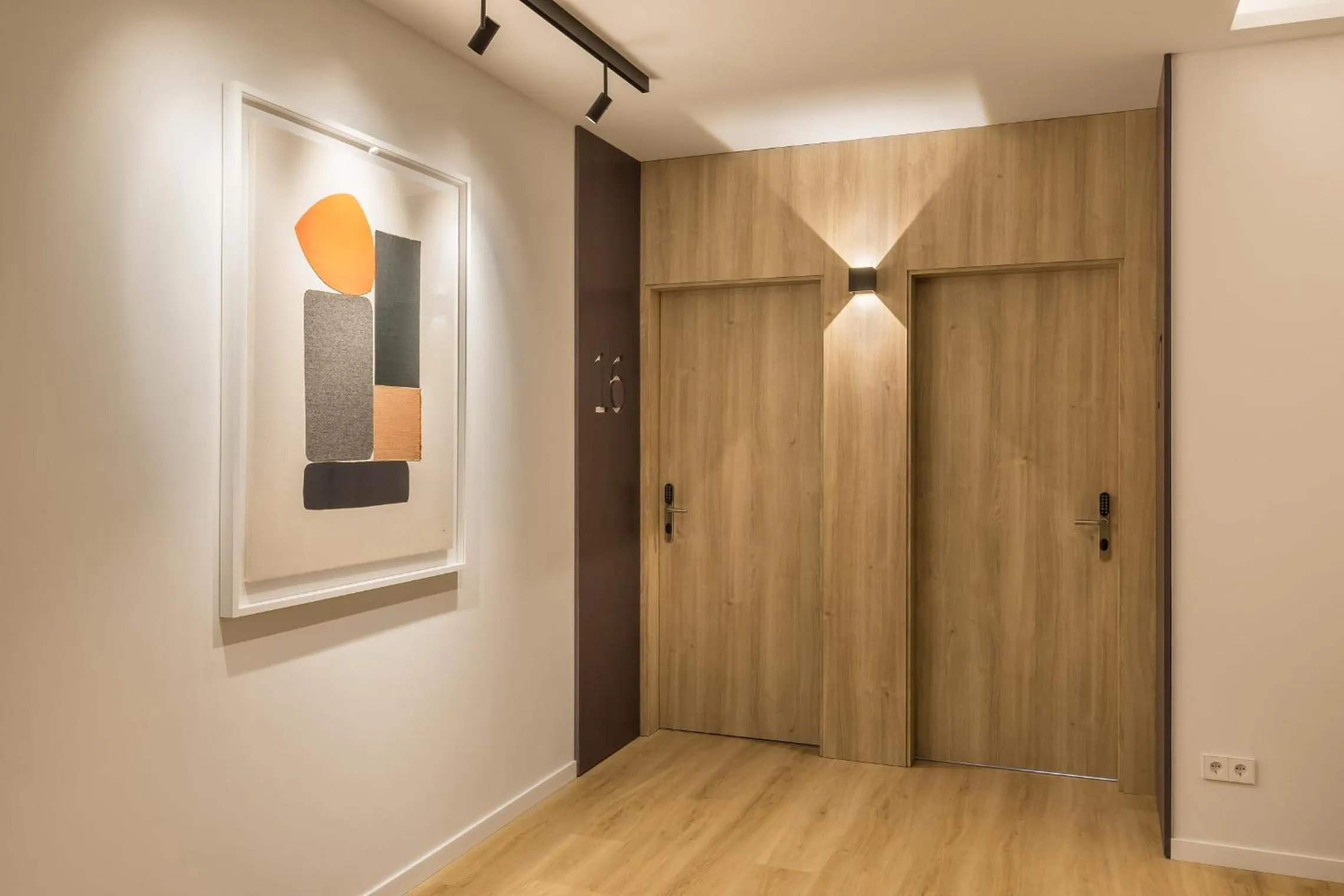 Decorative detail in Mon Suites Jardín de Ayora