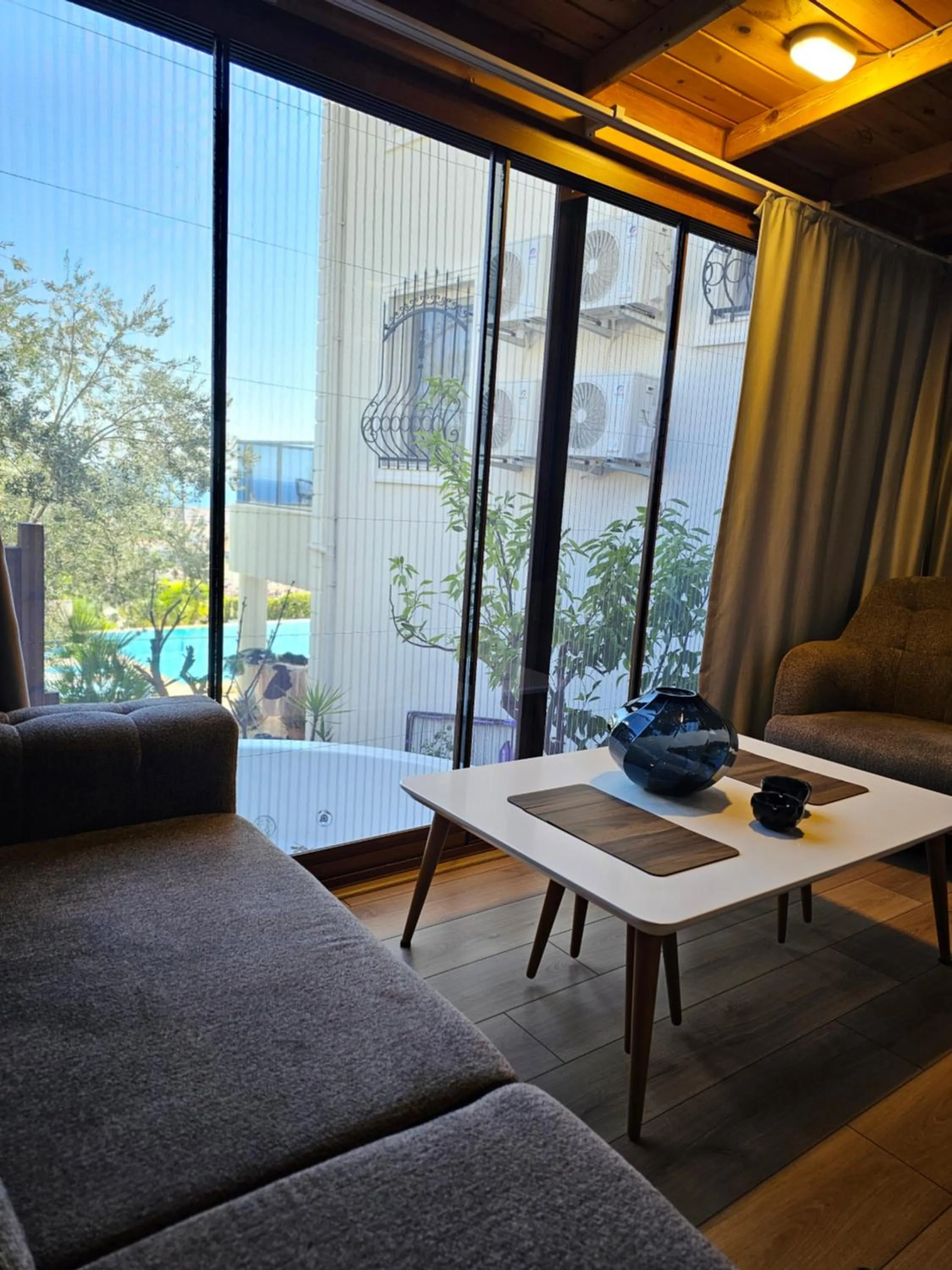 Seating area in Suuyla Kazdagları