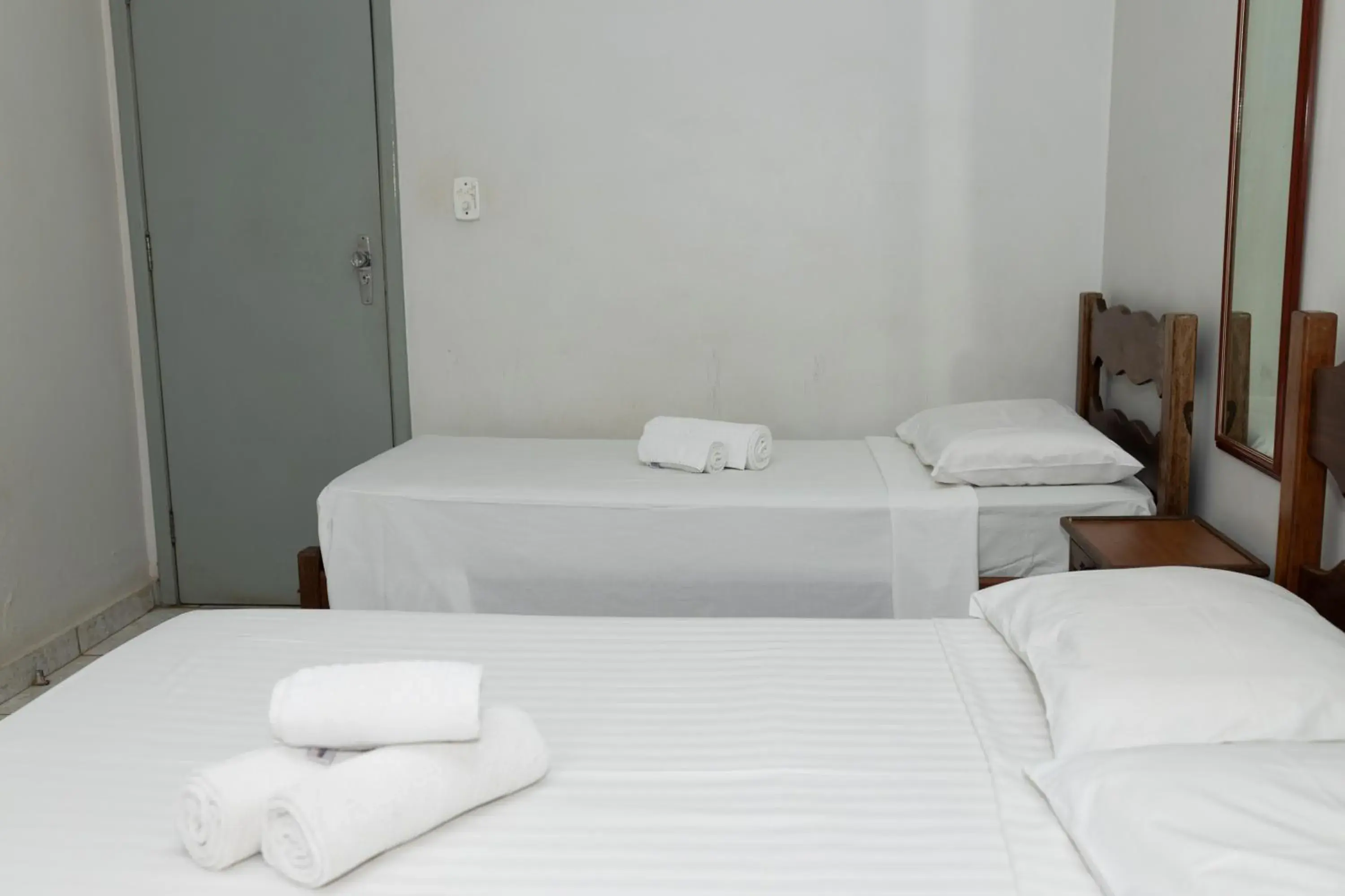 Family Room in Carlton Express Imbiara Family Room in Carlton Express Imbiara