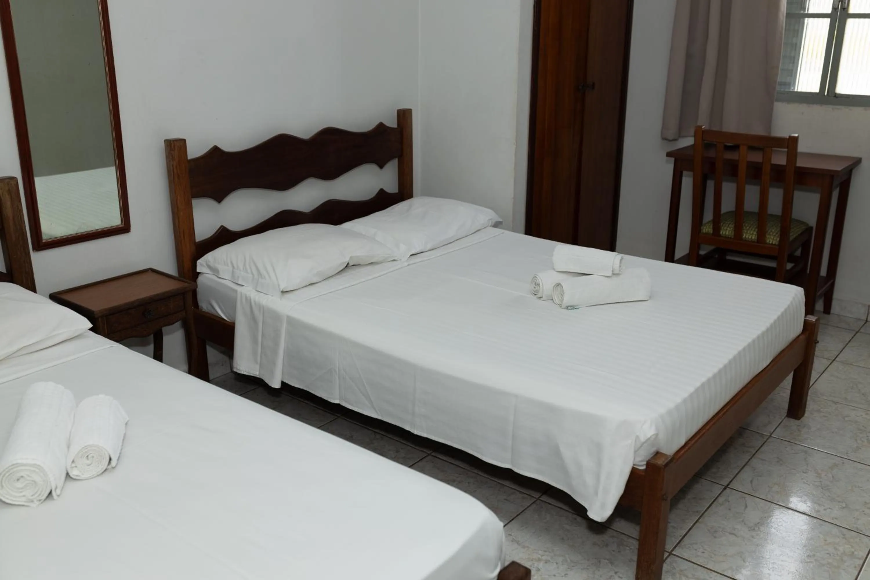 Bed in Carlton Express Imbiara