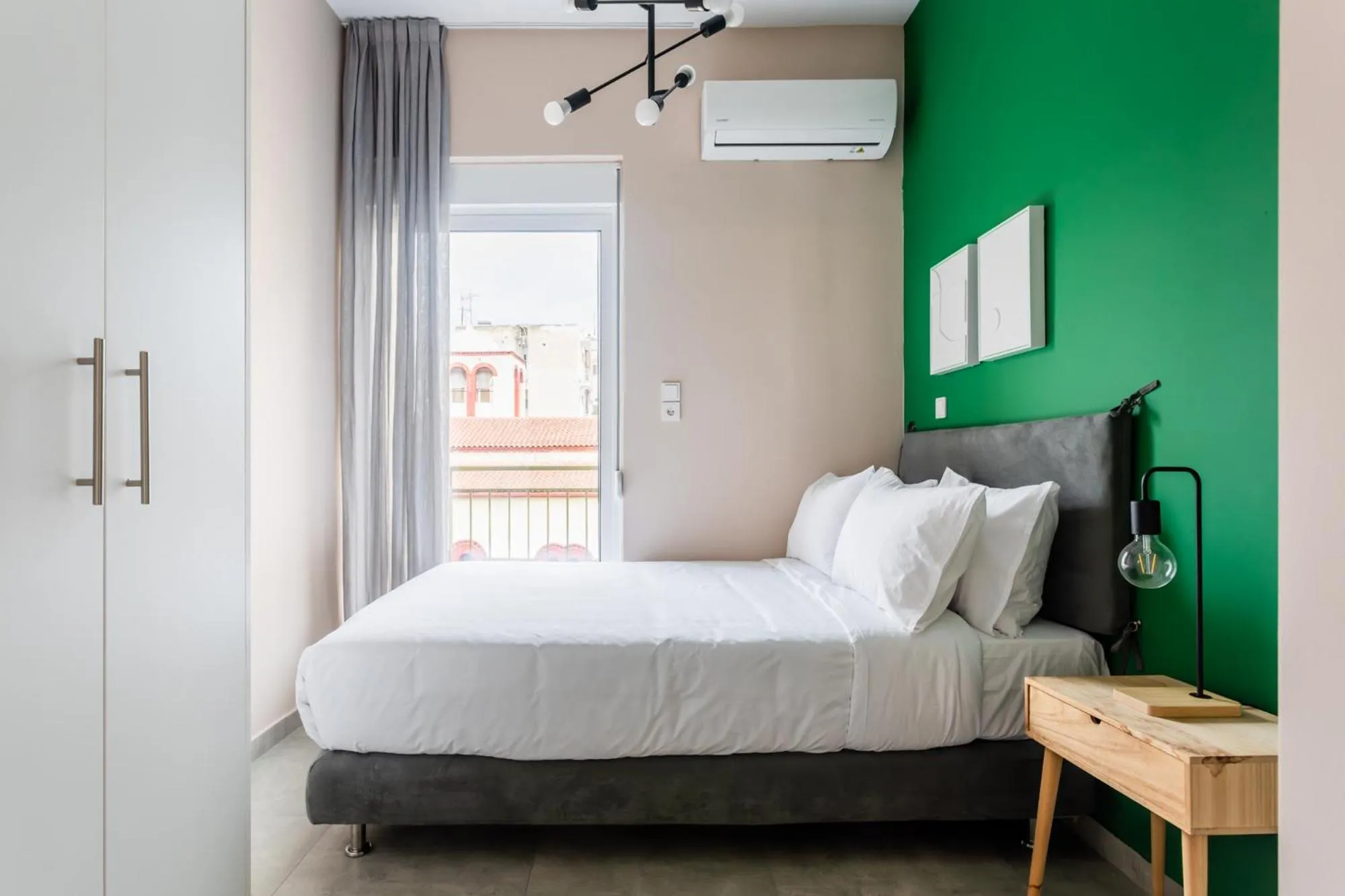Bedroom, Bed in Snug by Zoia Living