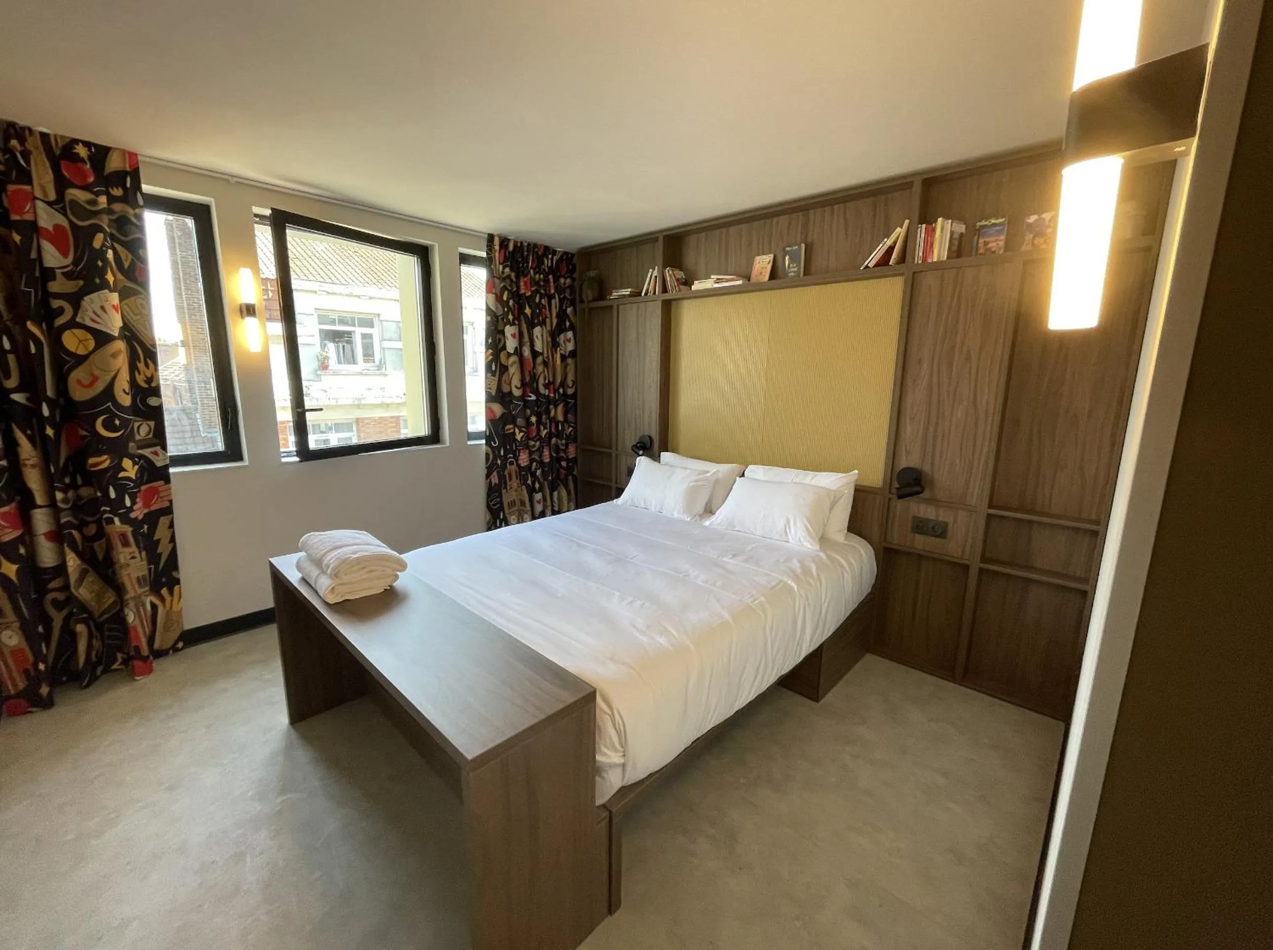 Photo of the whole room, Bed in JOST Hôtel Lille Centre