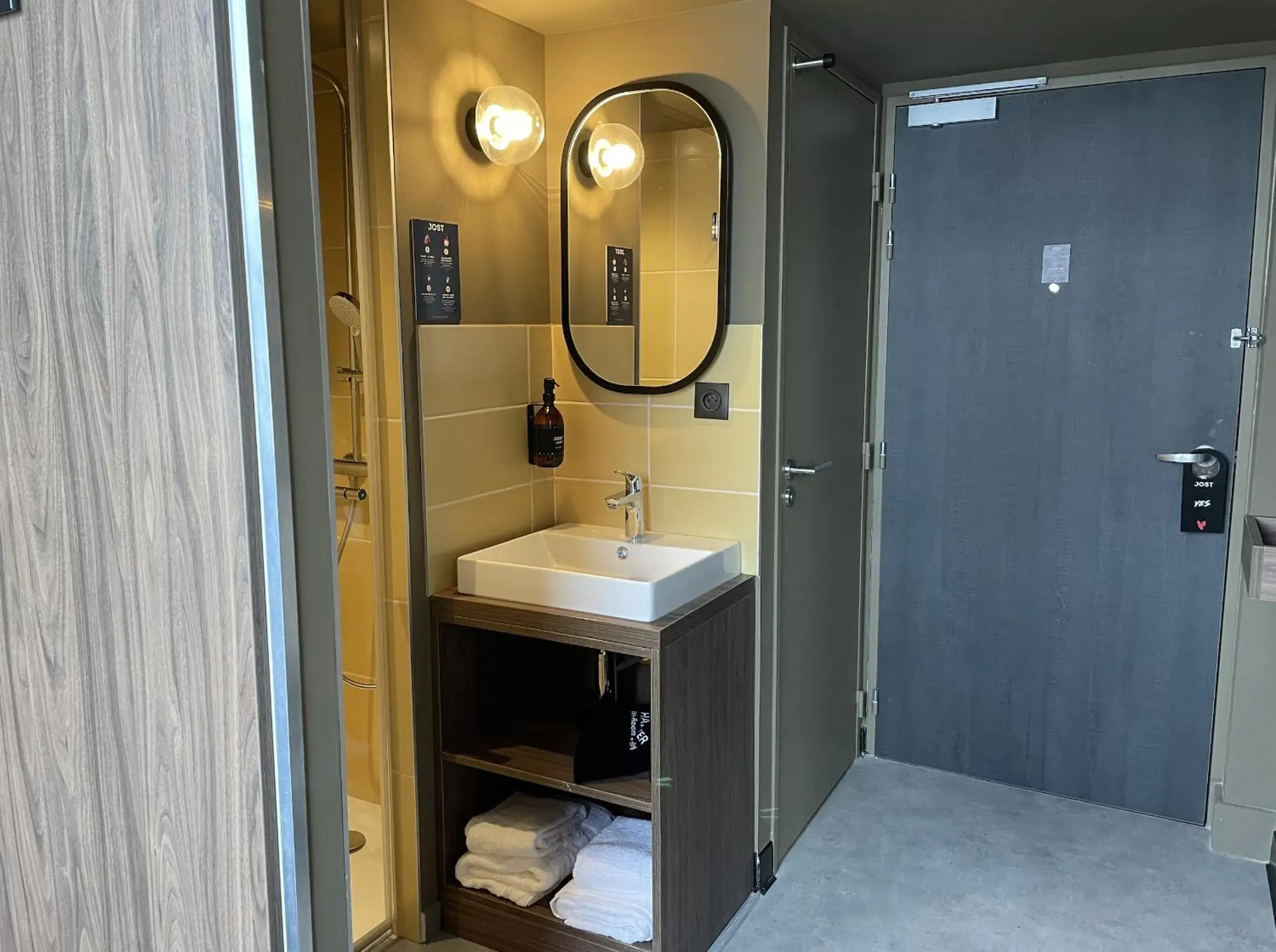 JOST Hôtel Lille Centre JOST Hôtel Lille Centre